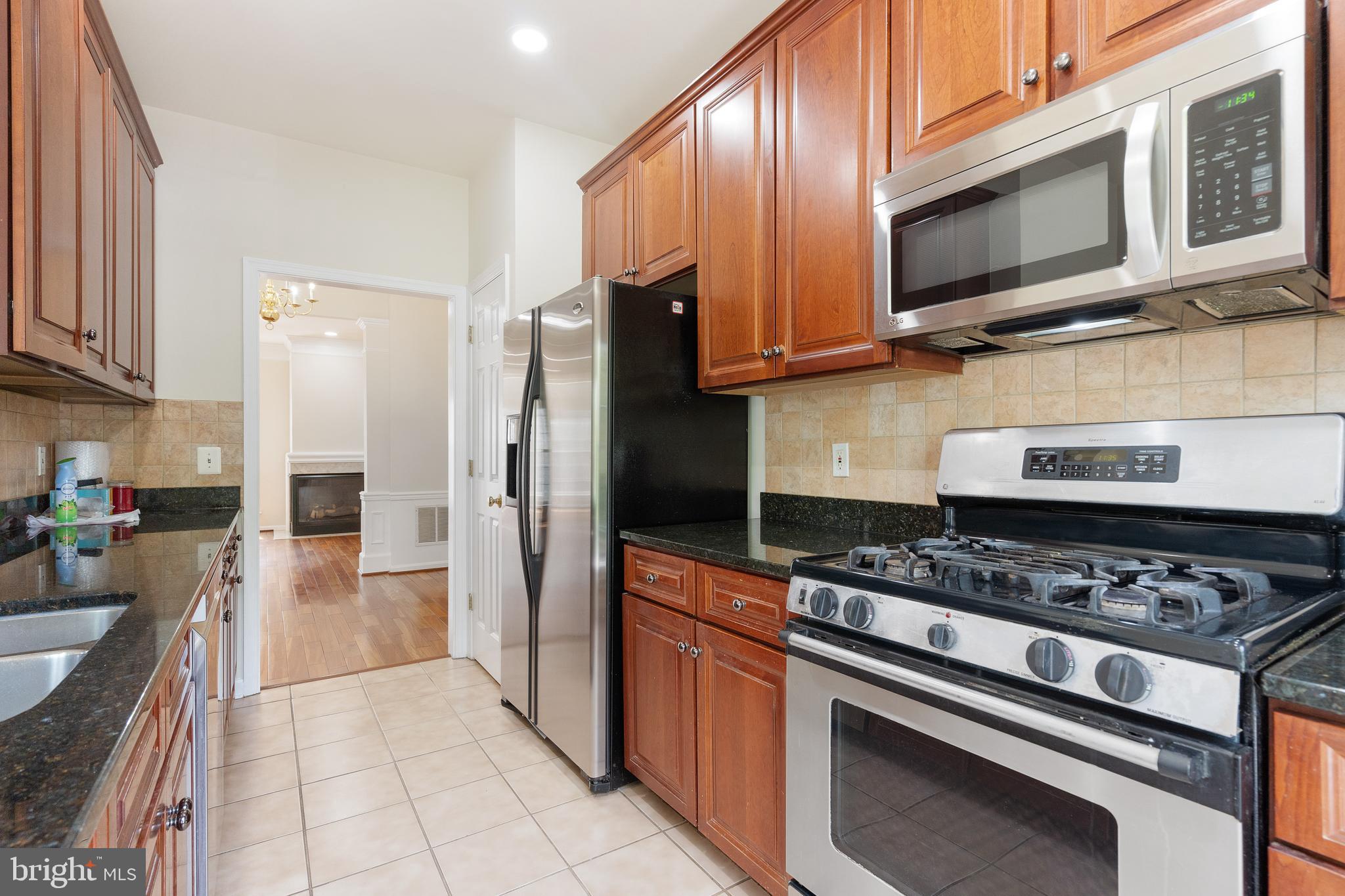 FAIRCREST - Residential Lease