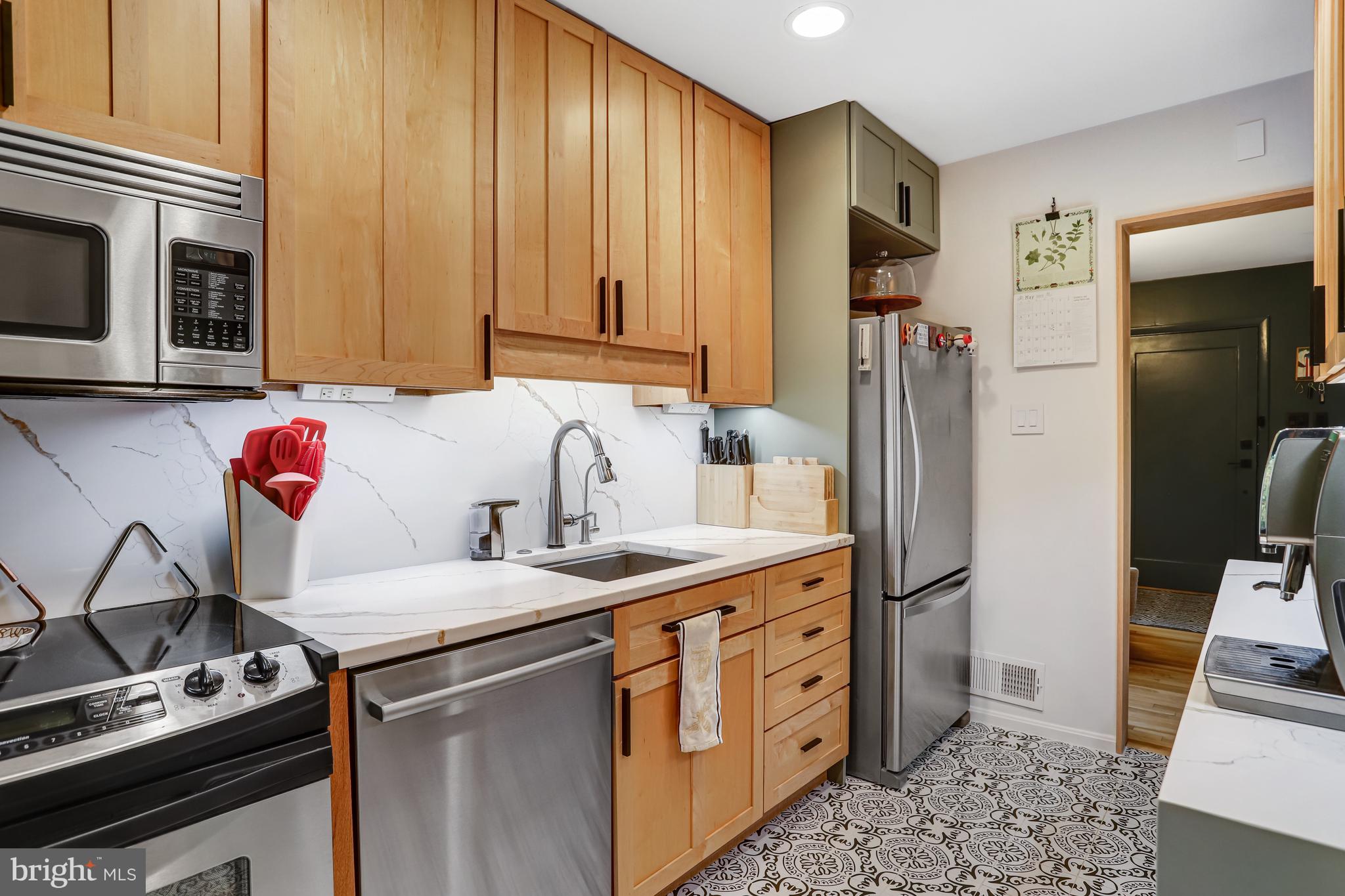 HOMEWOOD - Residential