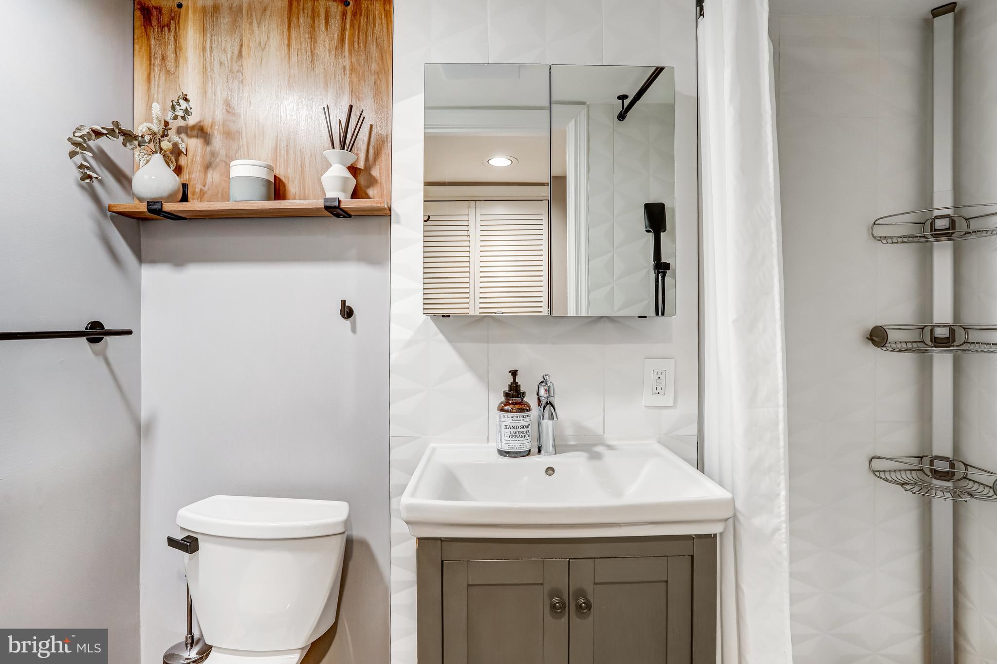 HOMEWOOD - Residential