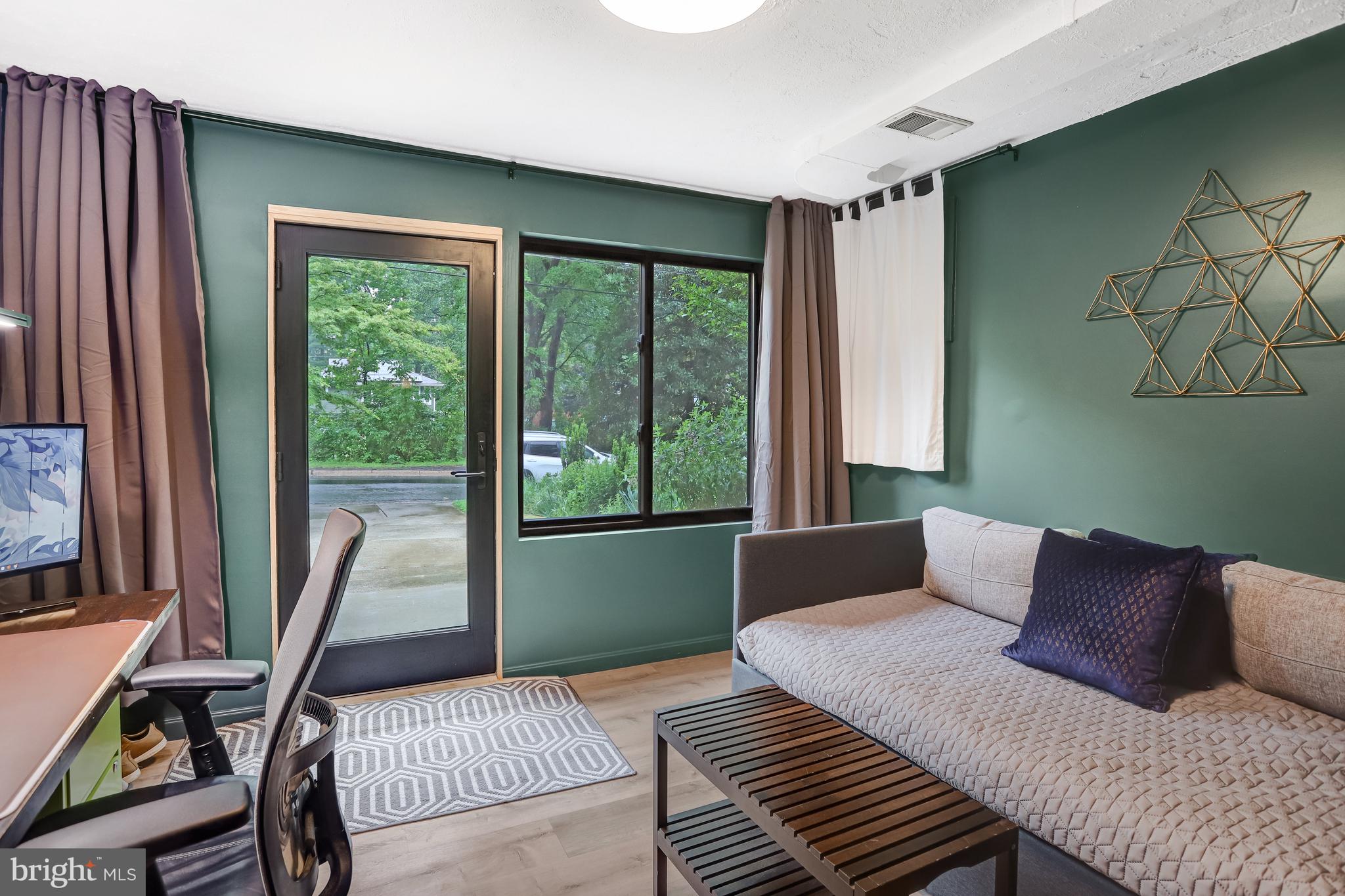 HOMEWOOD - Residential