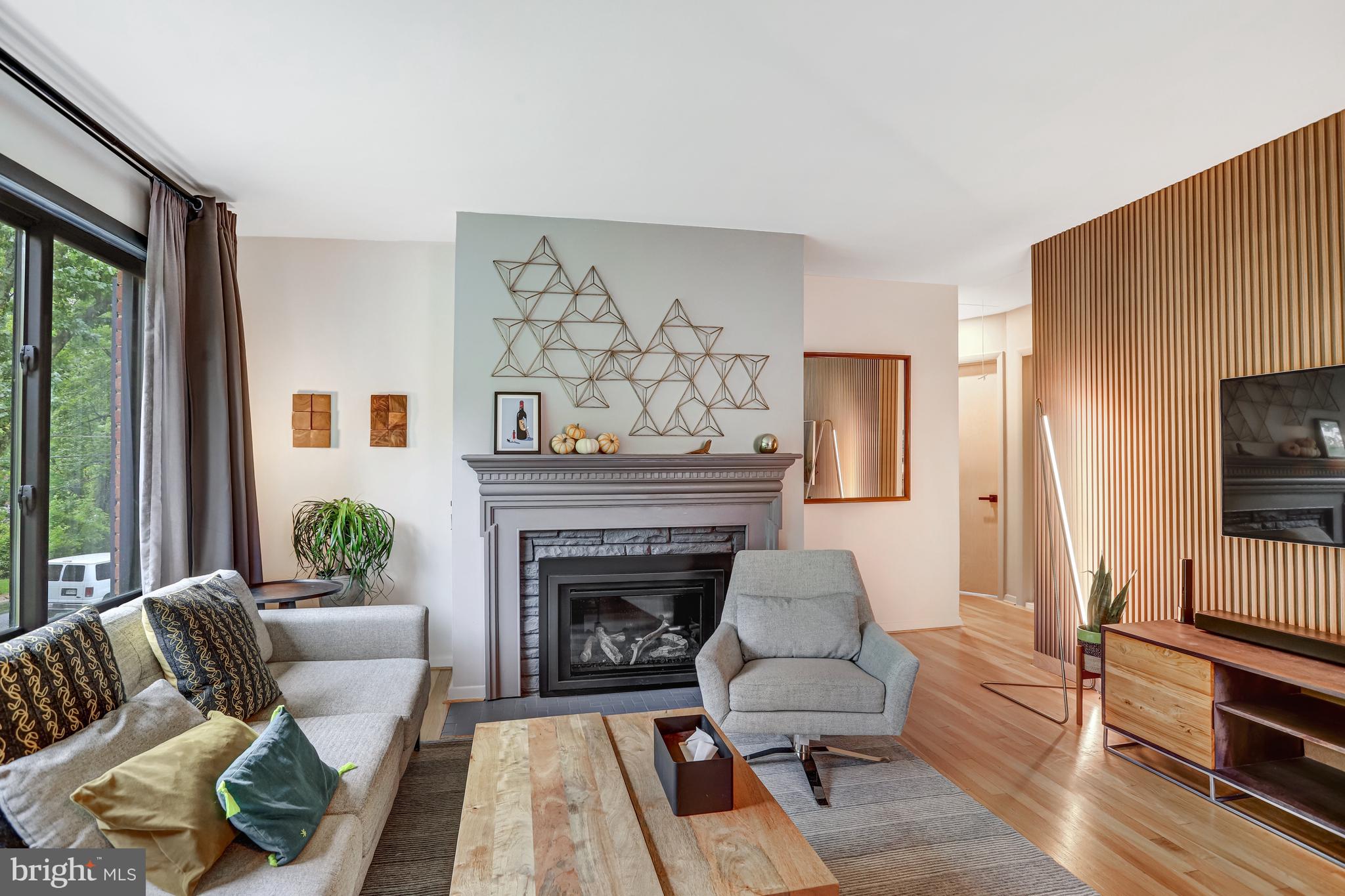 HOMEWOOD - Residential