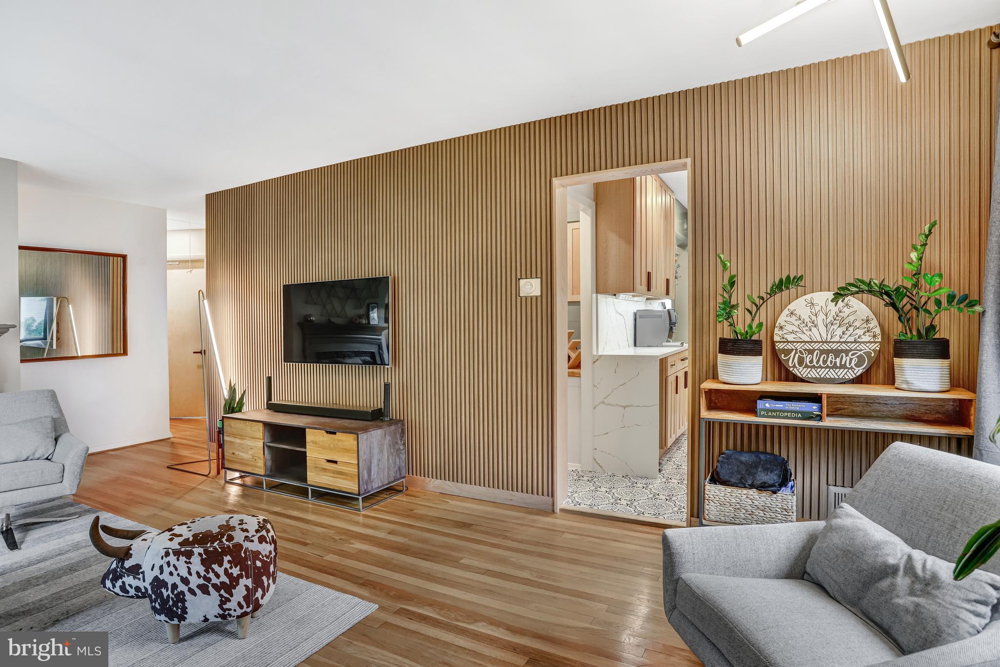 HOMEWOOD - Residential