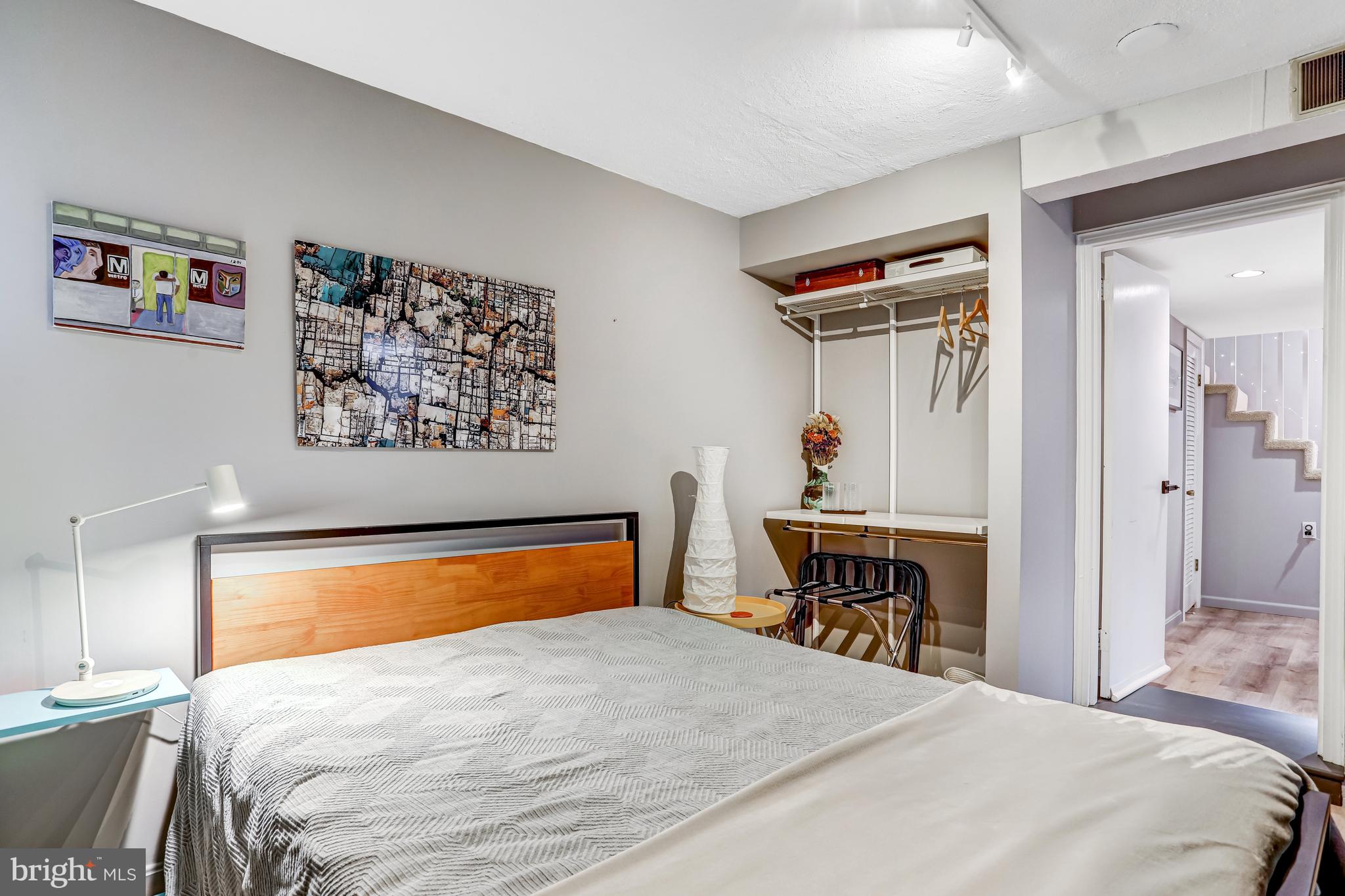 HOMEWOOD - Residential