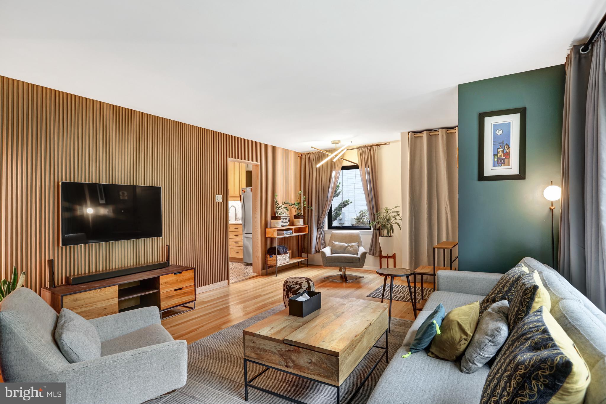 HOMEWOOD - Residential