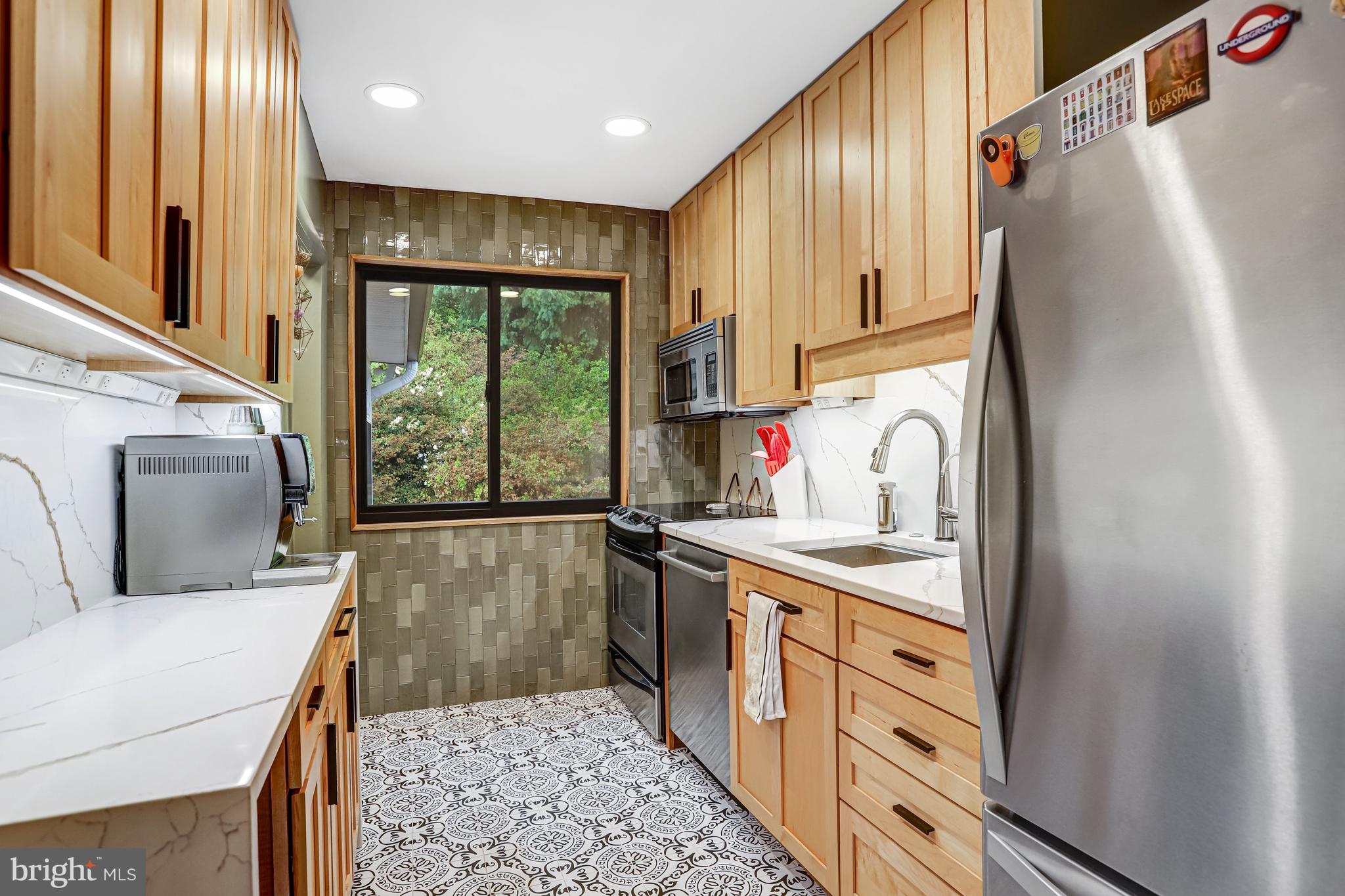 HOMEWOOD - Residential