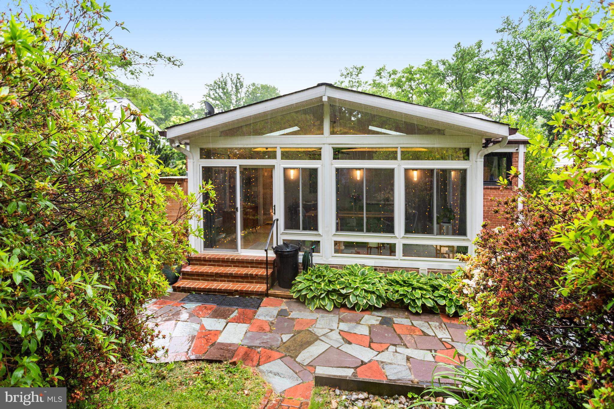 HOMEWOOD - Residential