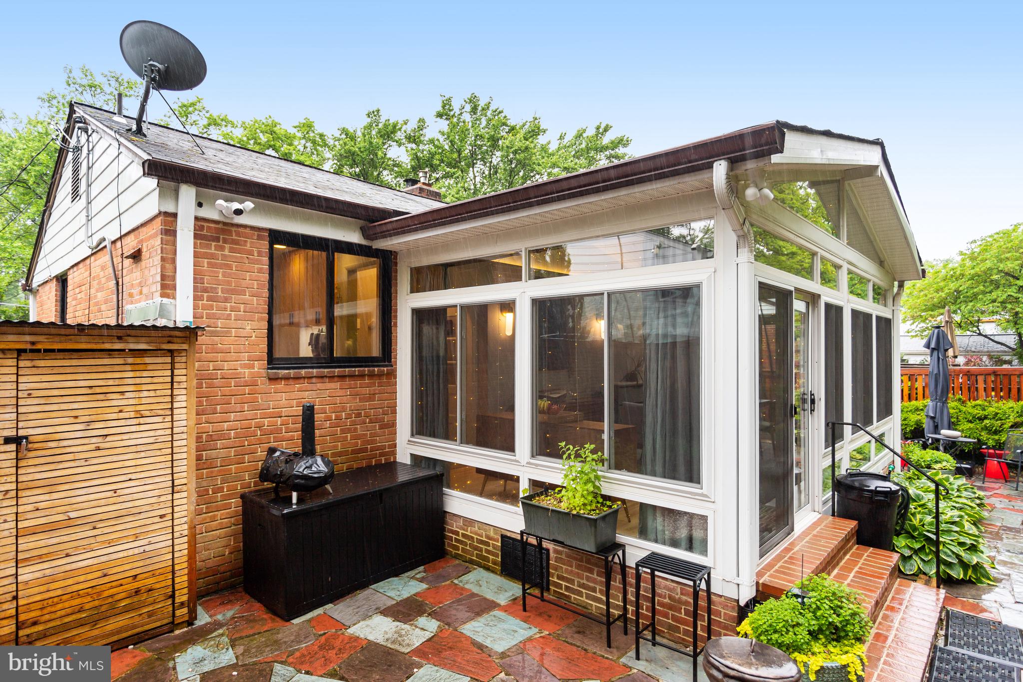 HOMEWOOD - Residential