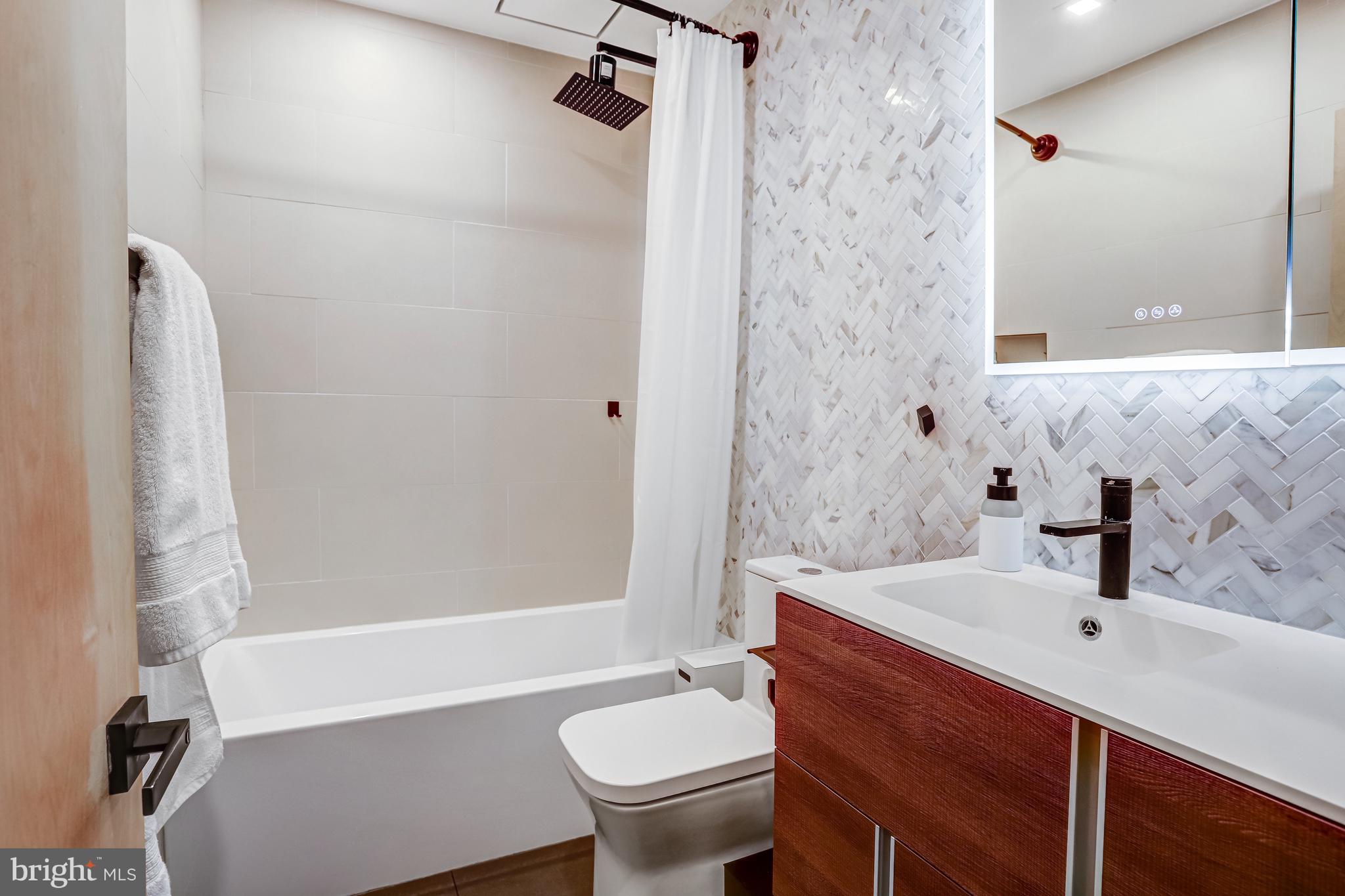 HOMEWOOD - Residential