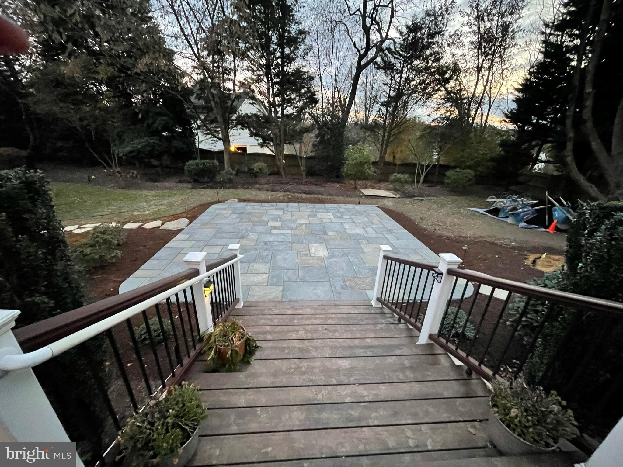 BARONS BROOK - Residential