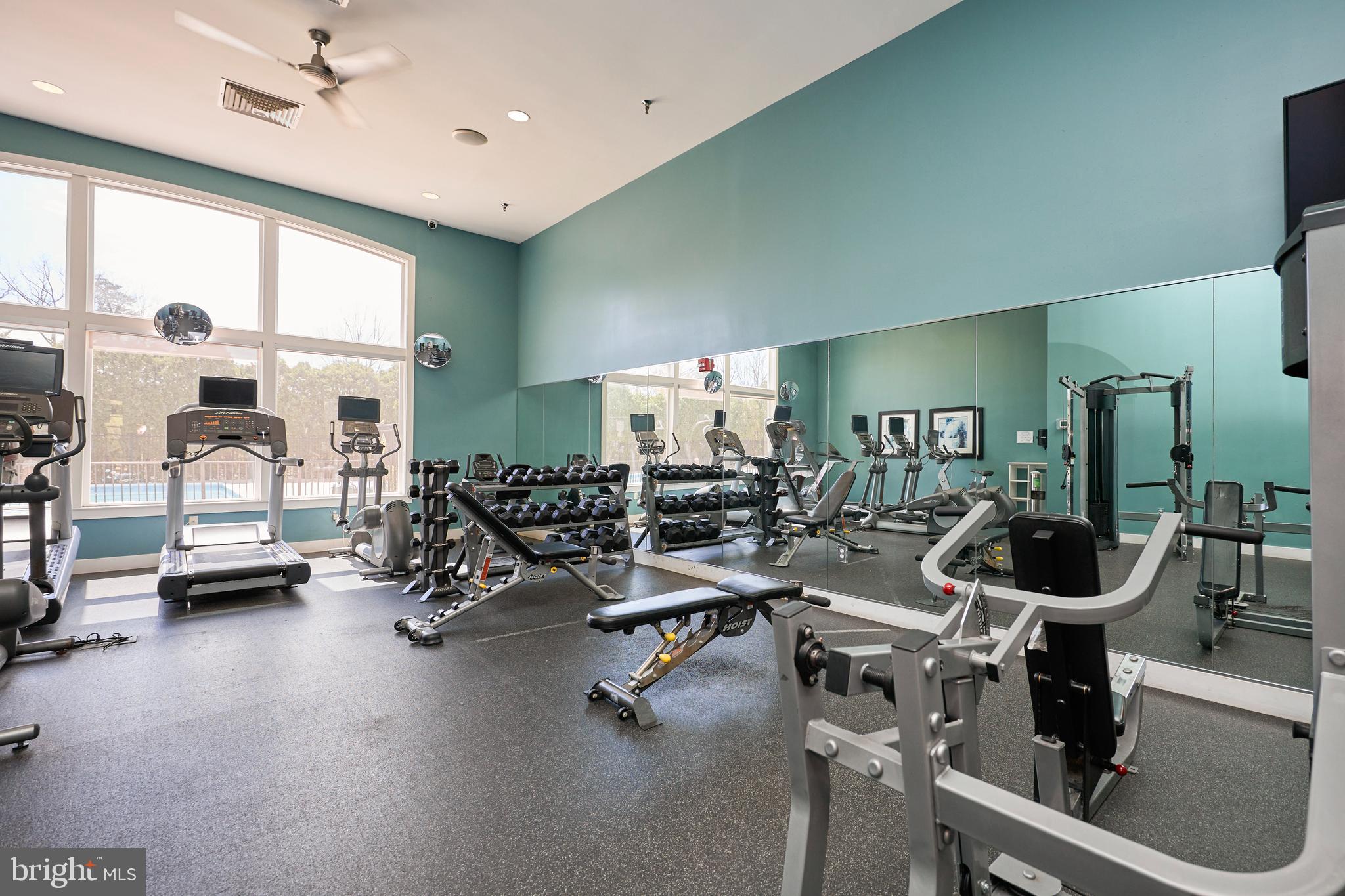 LANSDOWNE TOWN CENTER - Residential