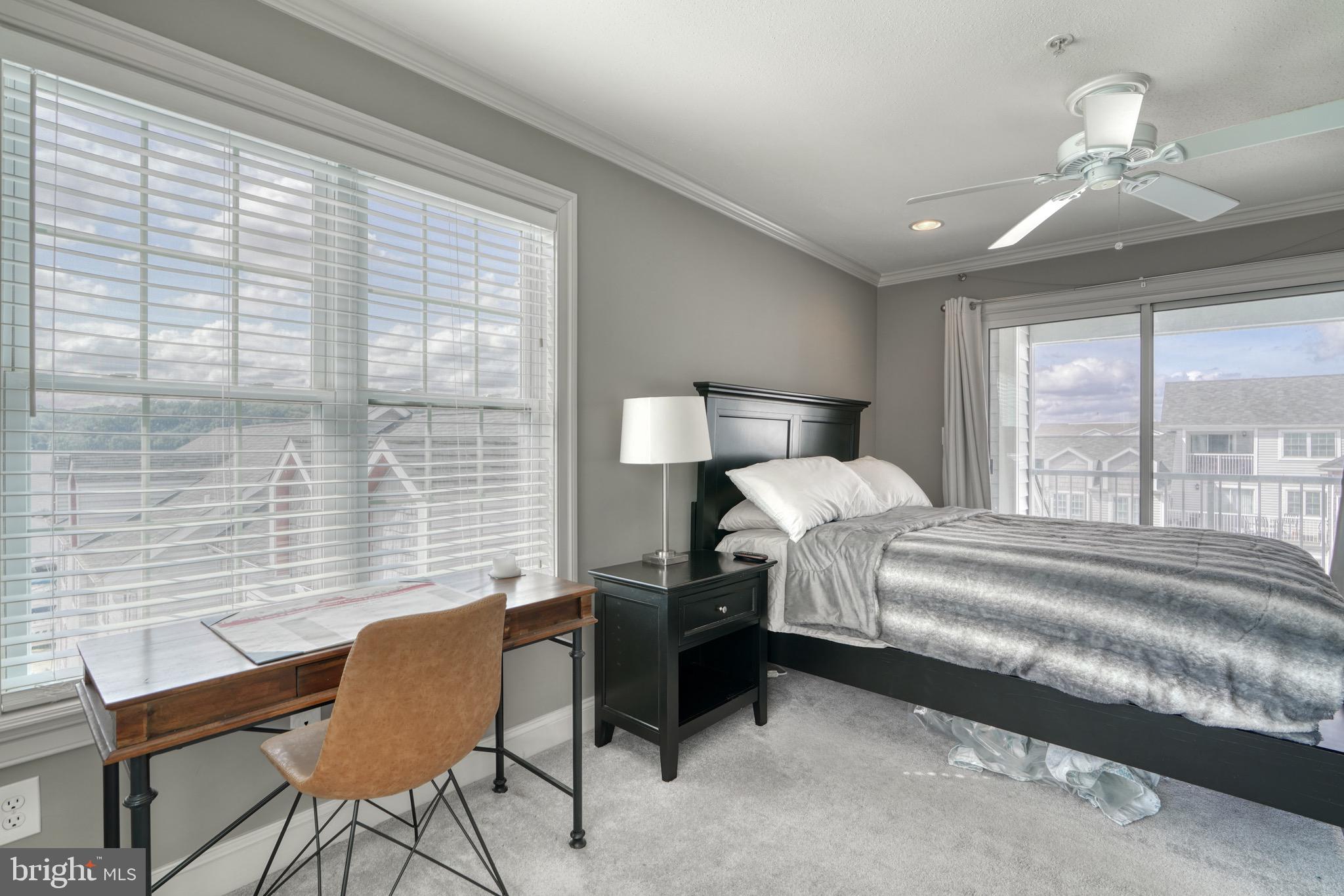 TOMES LANDING - Residential