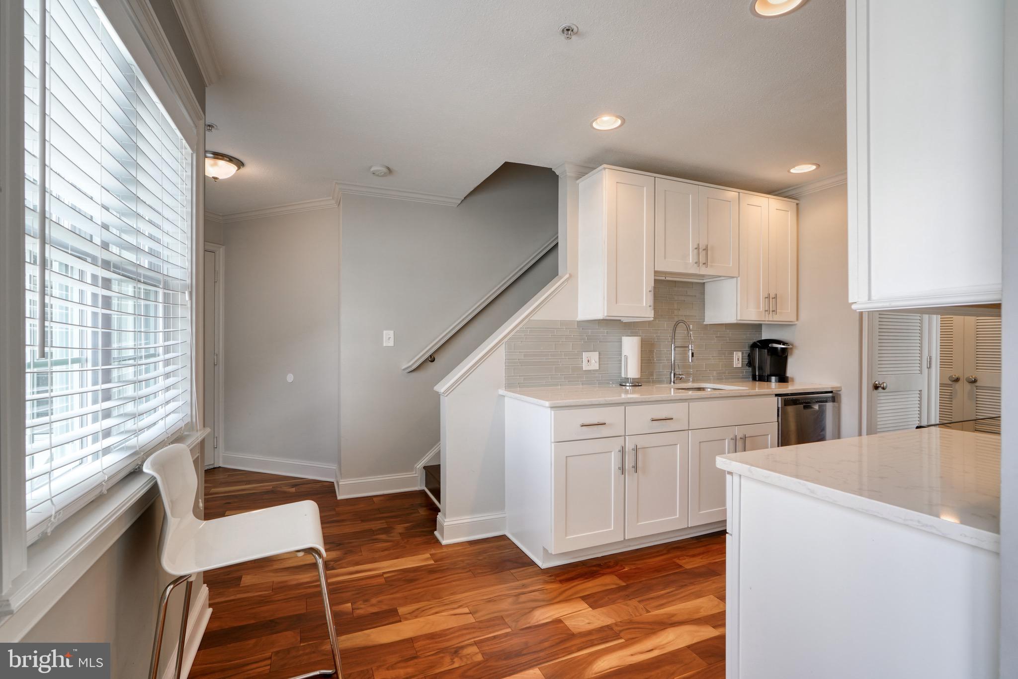 TOMES LANDING - Residential