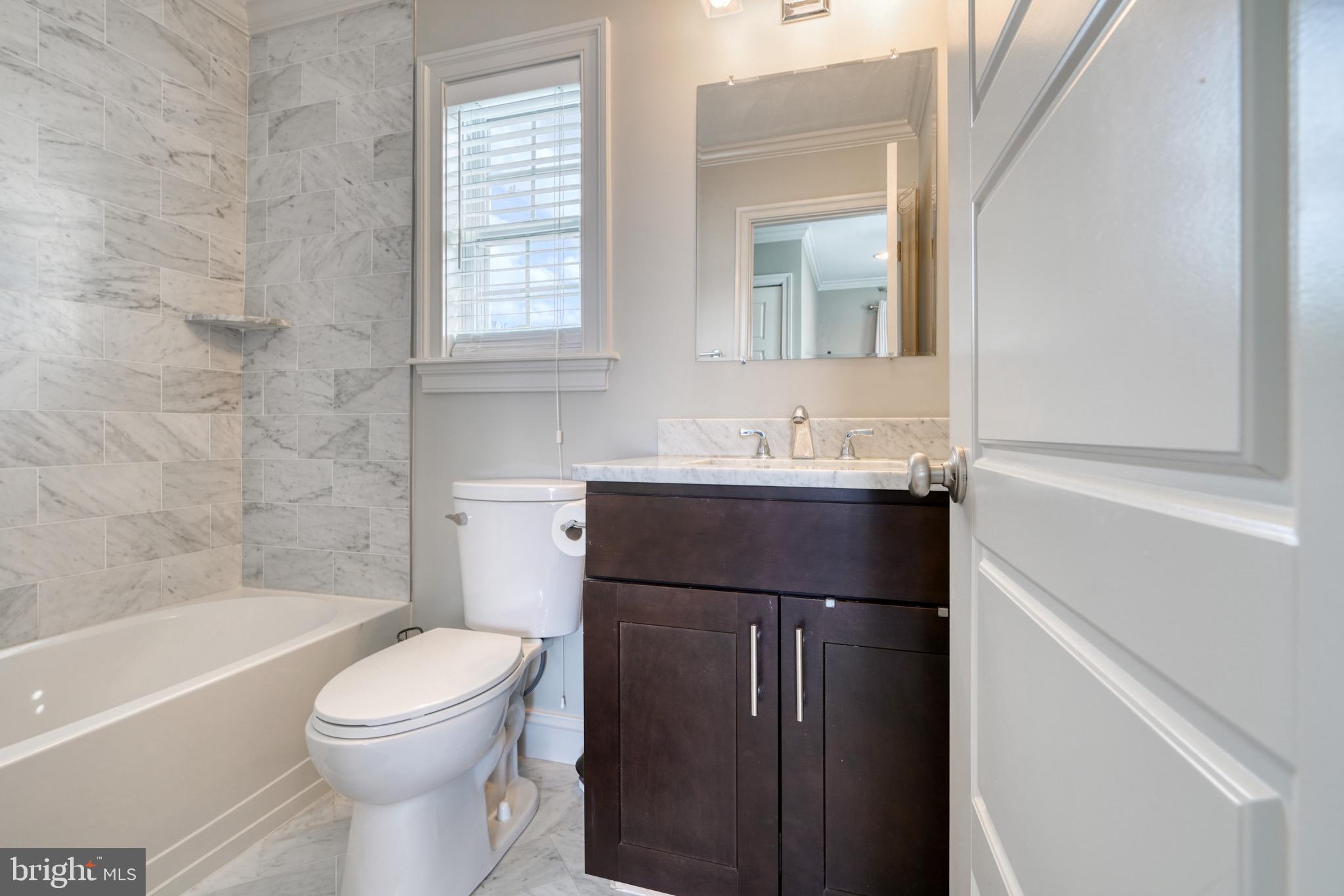 TOMES LANDING - Residential