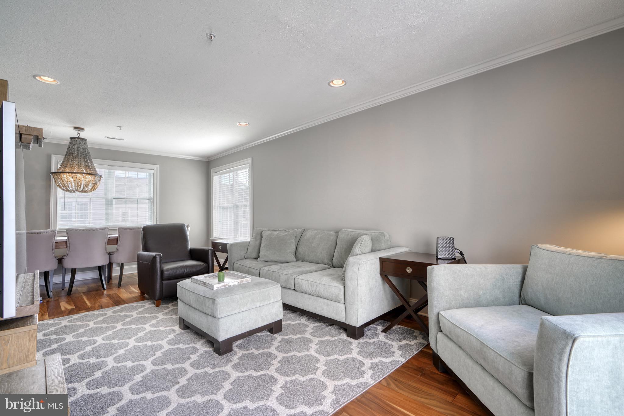 TOMES LANDING - Residential