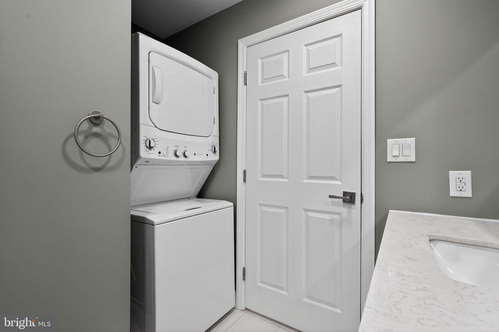 NONE AVA ILABLE - Residential