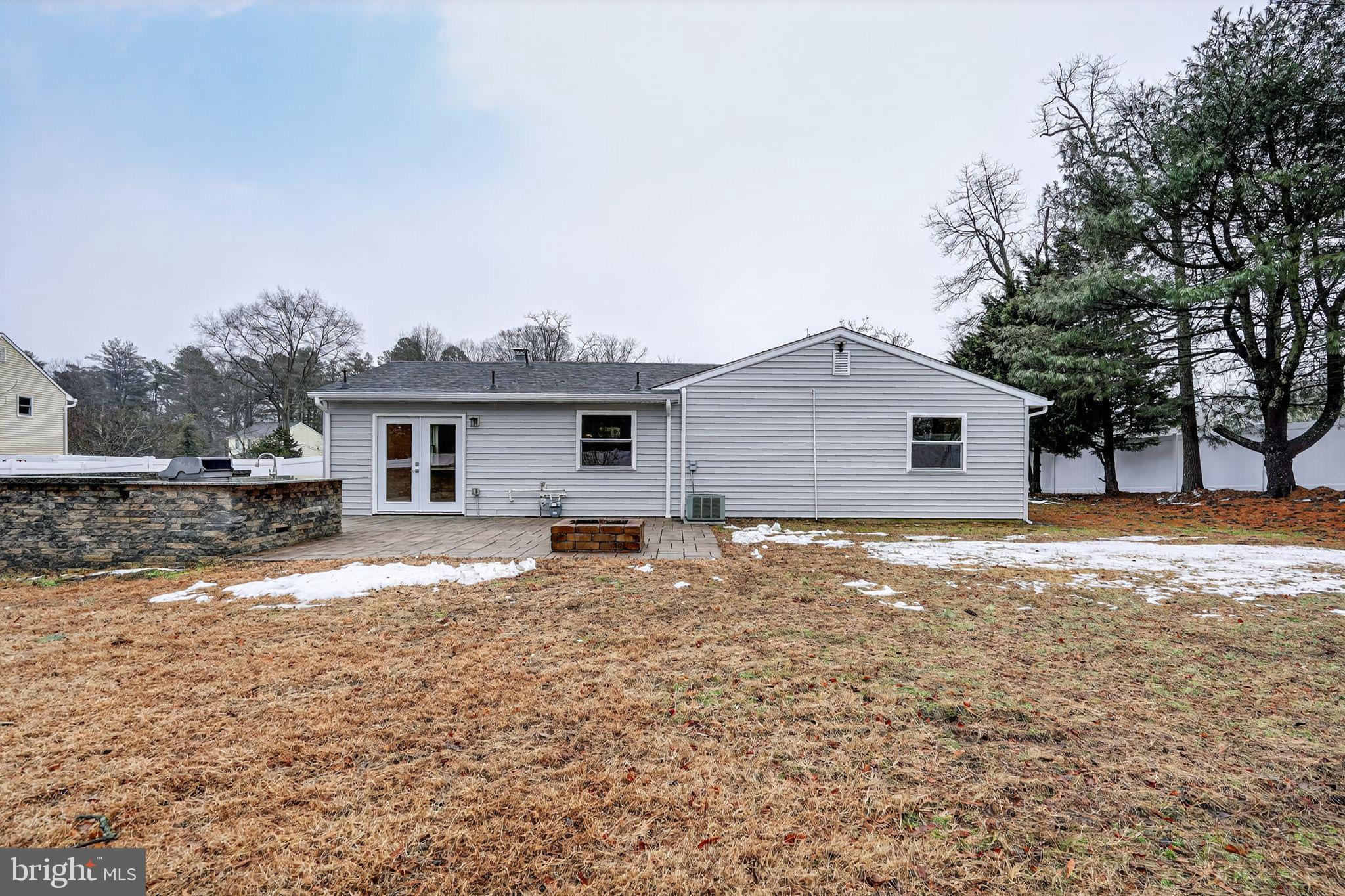 NONE AVA ILABLE - Residential