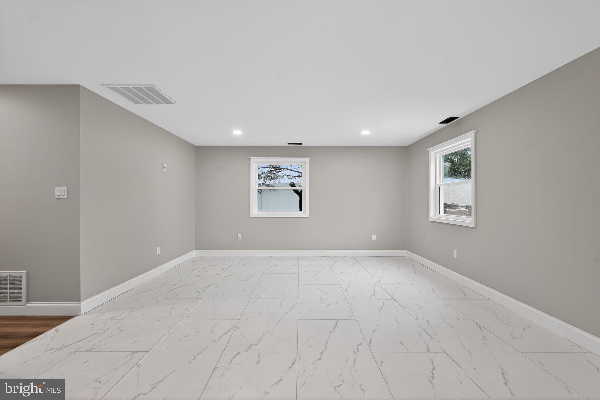 NONE AVA ILABLE - Residential