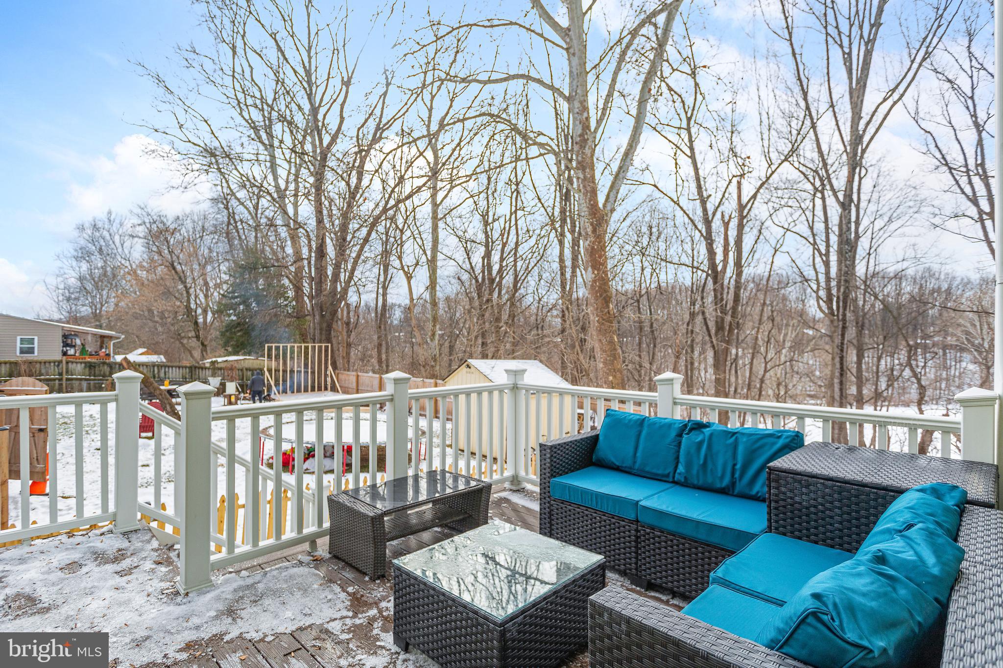 VEIRS MILL VILLAGE - Residential