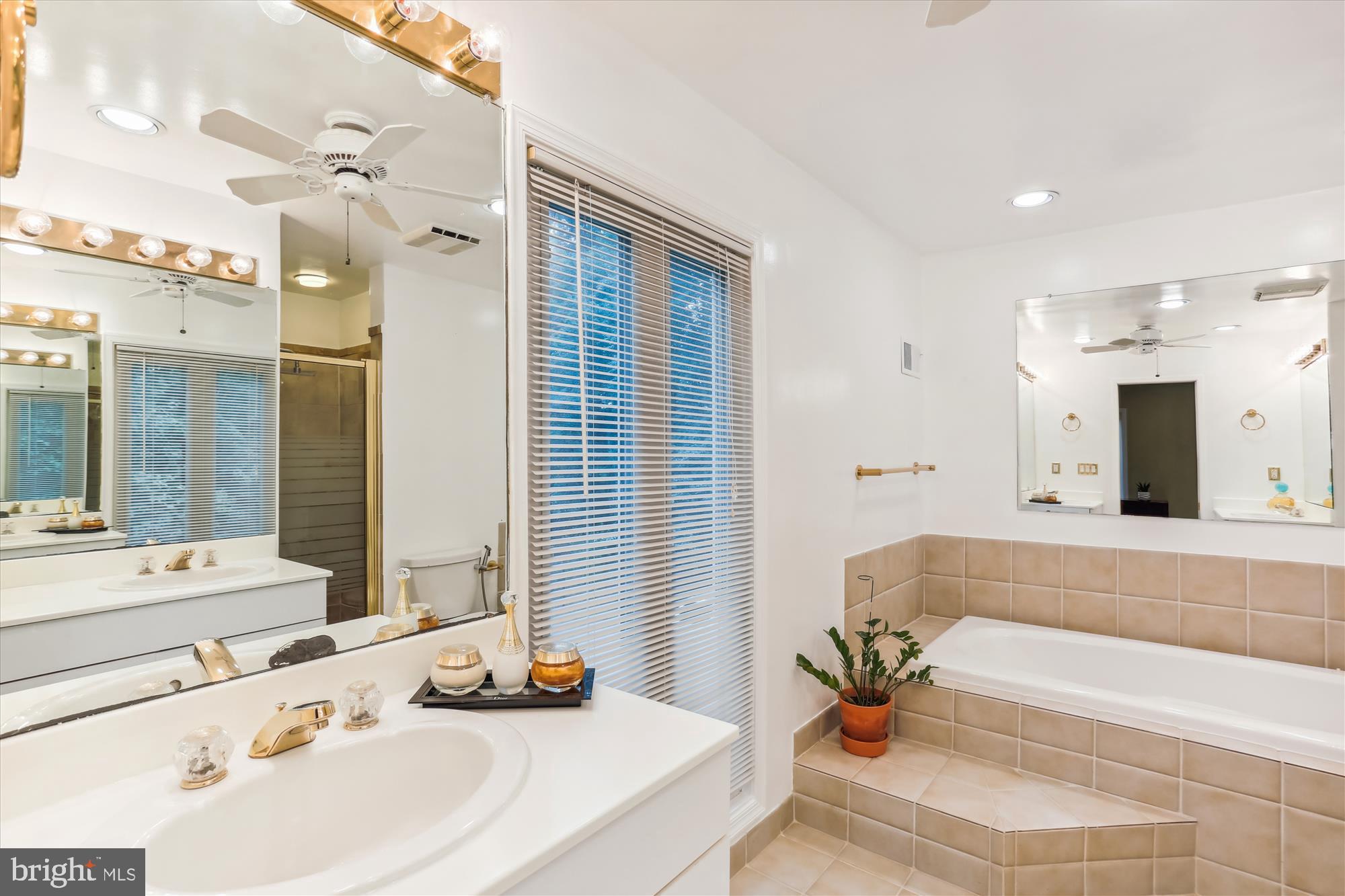 EAST GATE OF POTOMAC - Residential