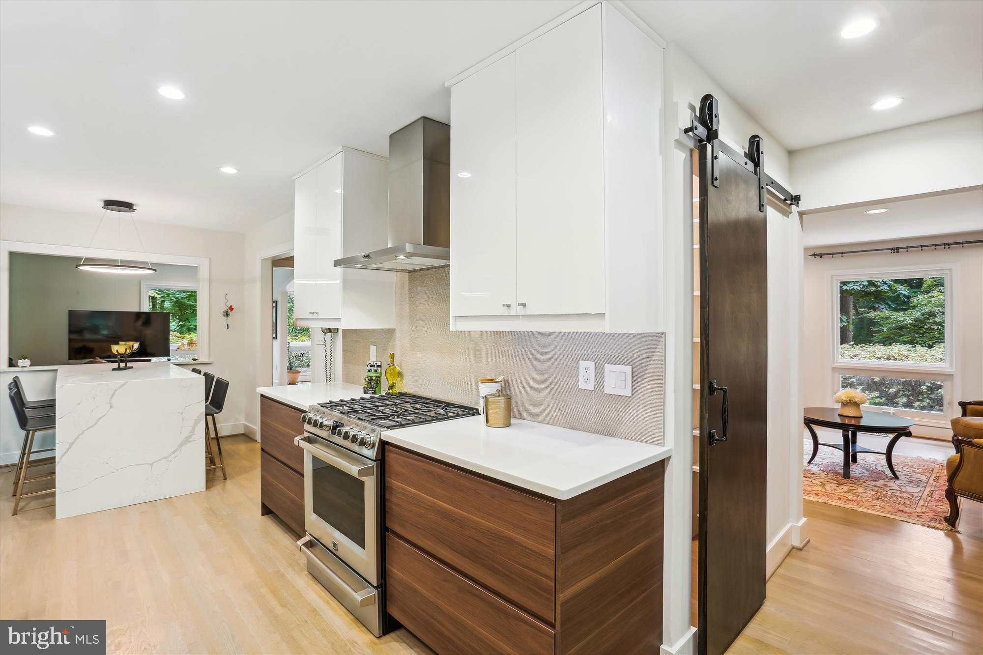 EAST GATE OF POTOMAC - Residential