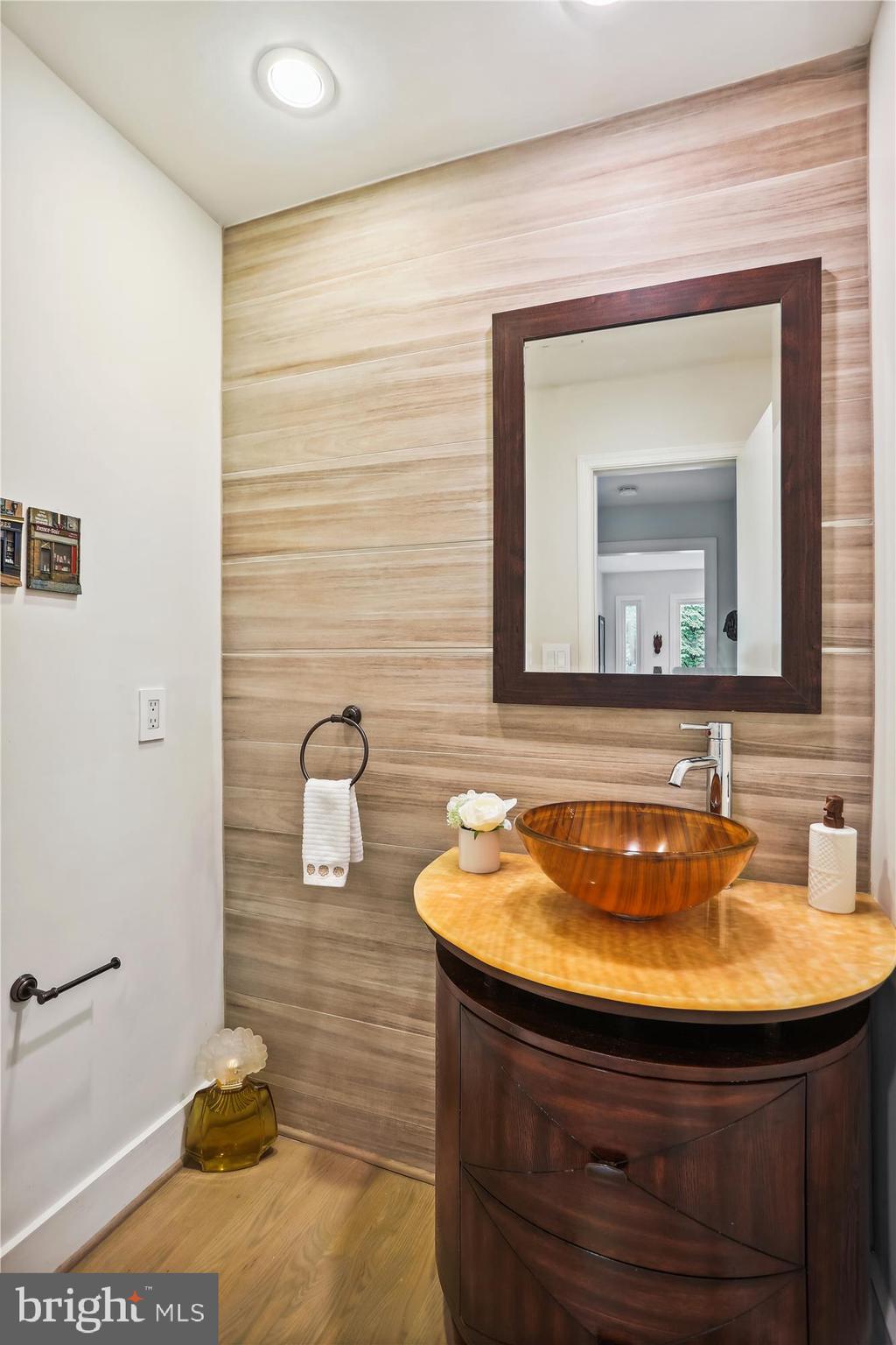 EAST GATE OF POTOMAC - Residential