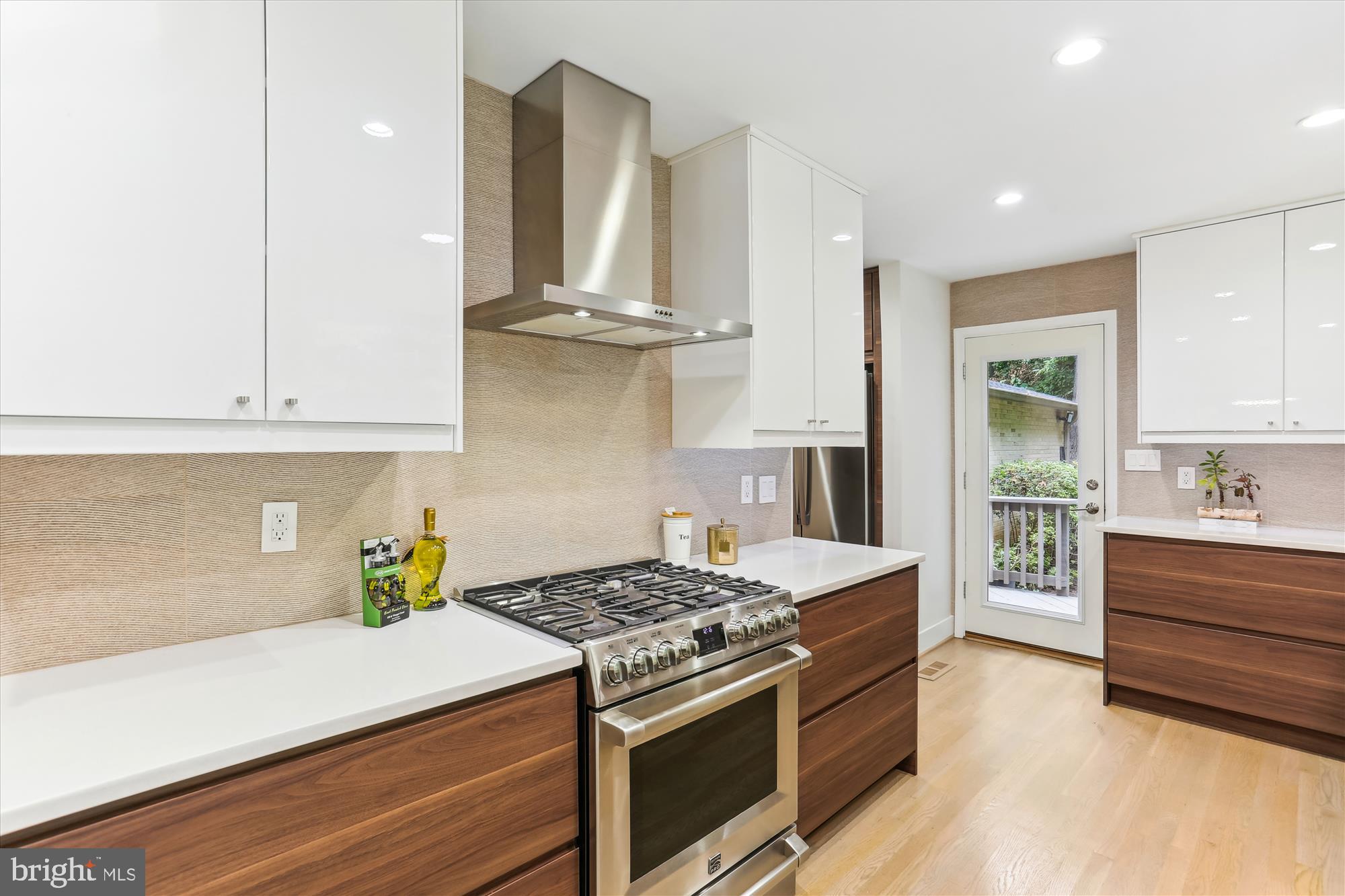 EAST GATE OF POTOMAC - Residential