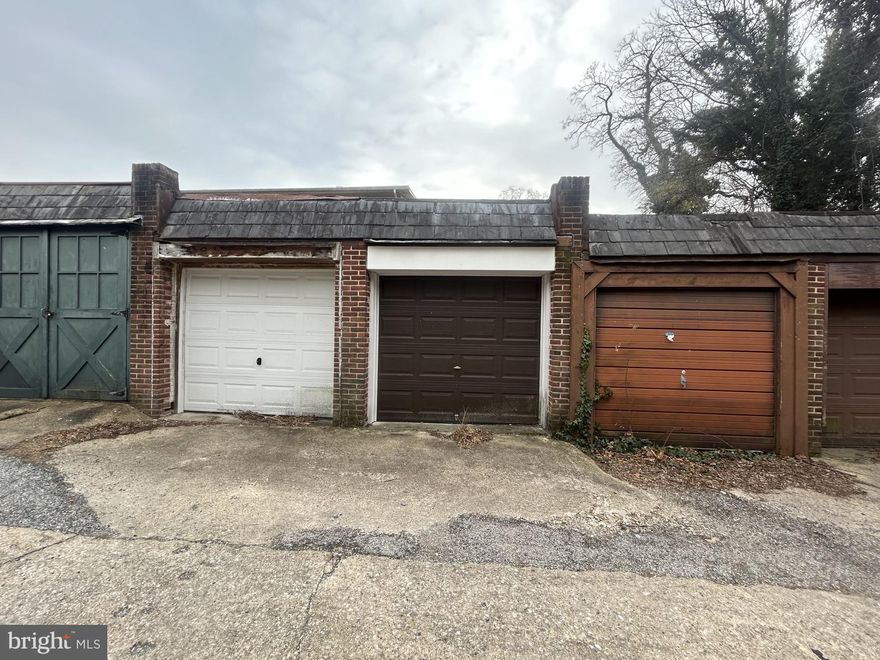 List price is opening bid. Online auction to be conducted on Auctioneers website Online Auction Only! Bidding begins Friday, February 6, 2026 & ends Wednesday, February 11, 2026 at 11:00 AM. Unlock strong the potential of this rarely available single garage located in the highly sought-after Evesham area of Baltimore City. Ideal for investors looking to add low-maintenance, high-demand storage space to their portfolio, or a home owner seeking a secure space for a vehicle, personal items, or simply extra storage in a convenient location.