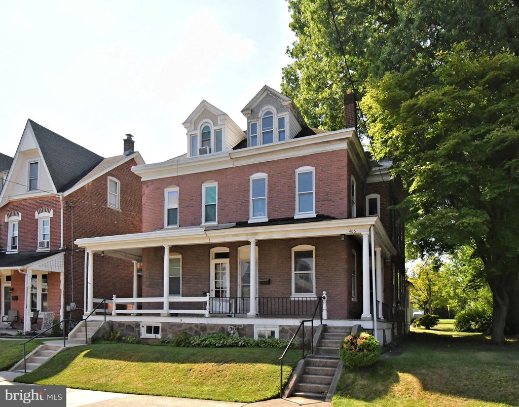 Photo of 406 Broad Street, SPRING CITY, PA 19475 (MLS # PACT2132340)