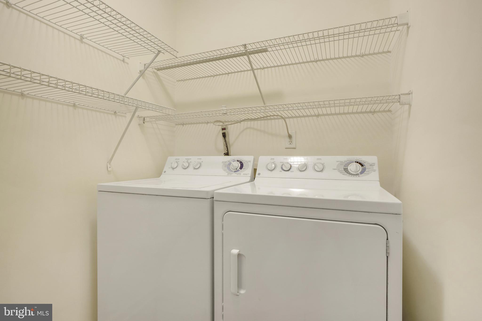 HUNT CLUB - Residential