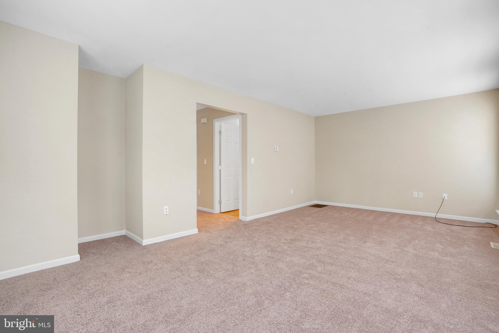 HUNT CLUB - Residential