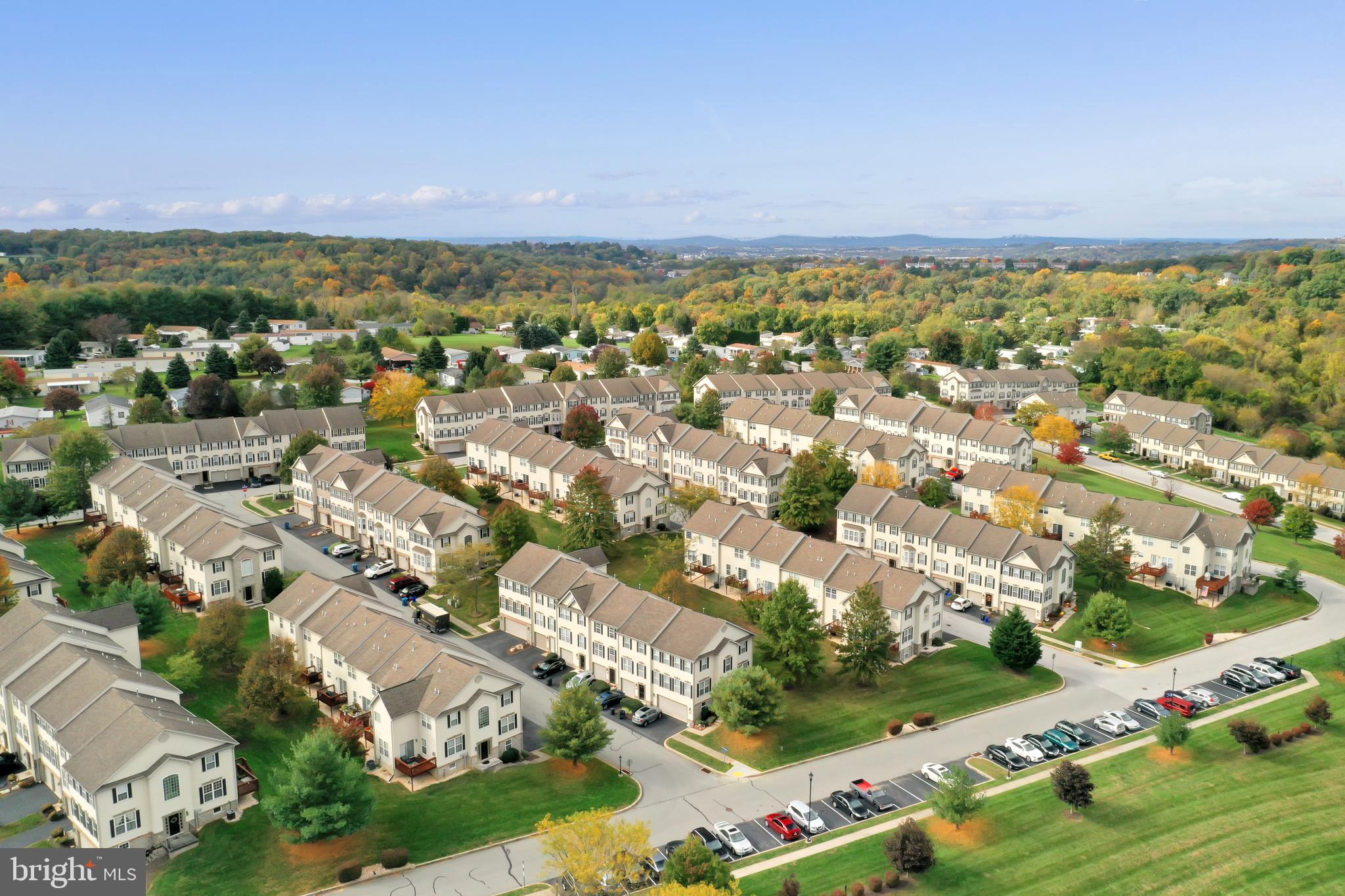 HUNT CLUB - Residential