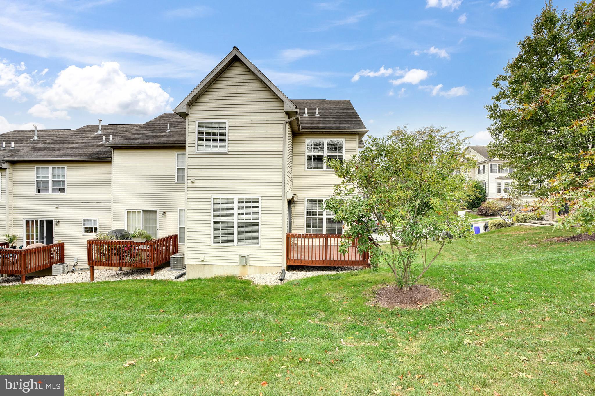 HUNT CLUB - Residential