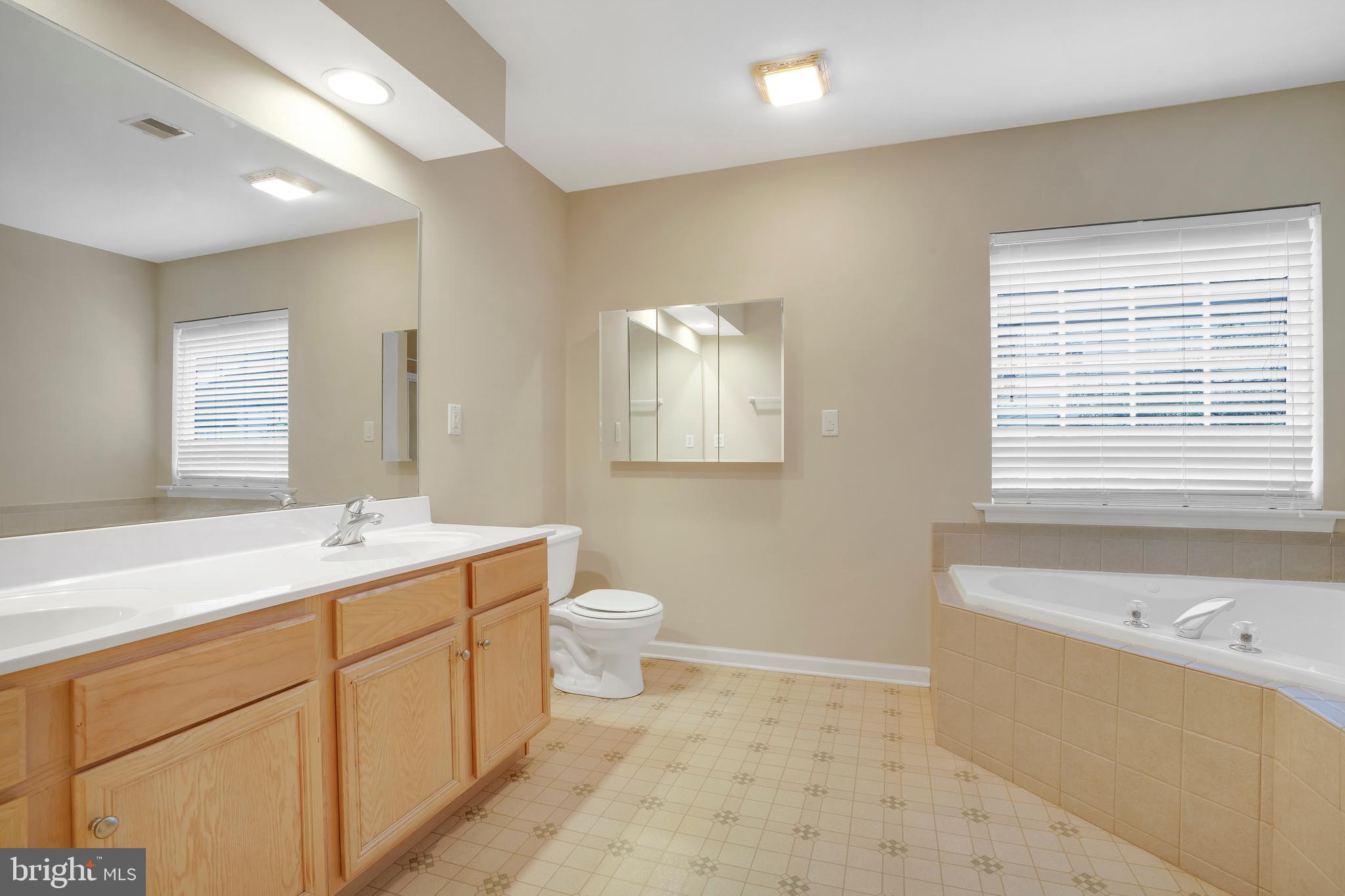 HUNT CLUB - Residential