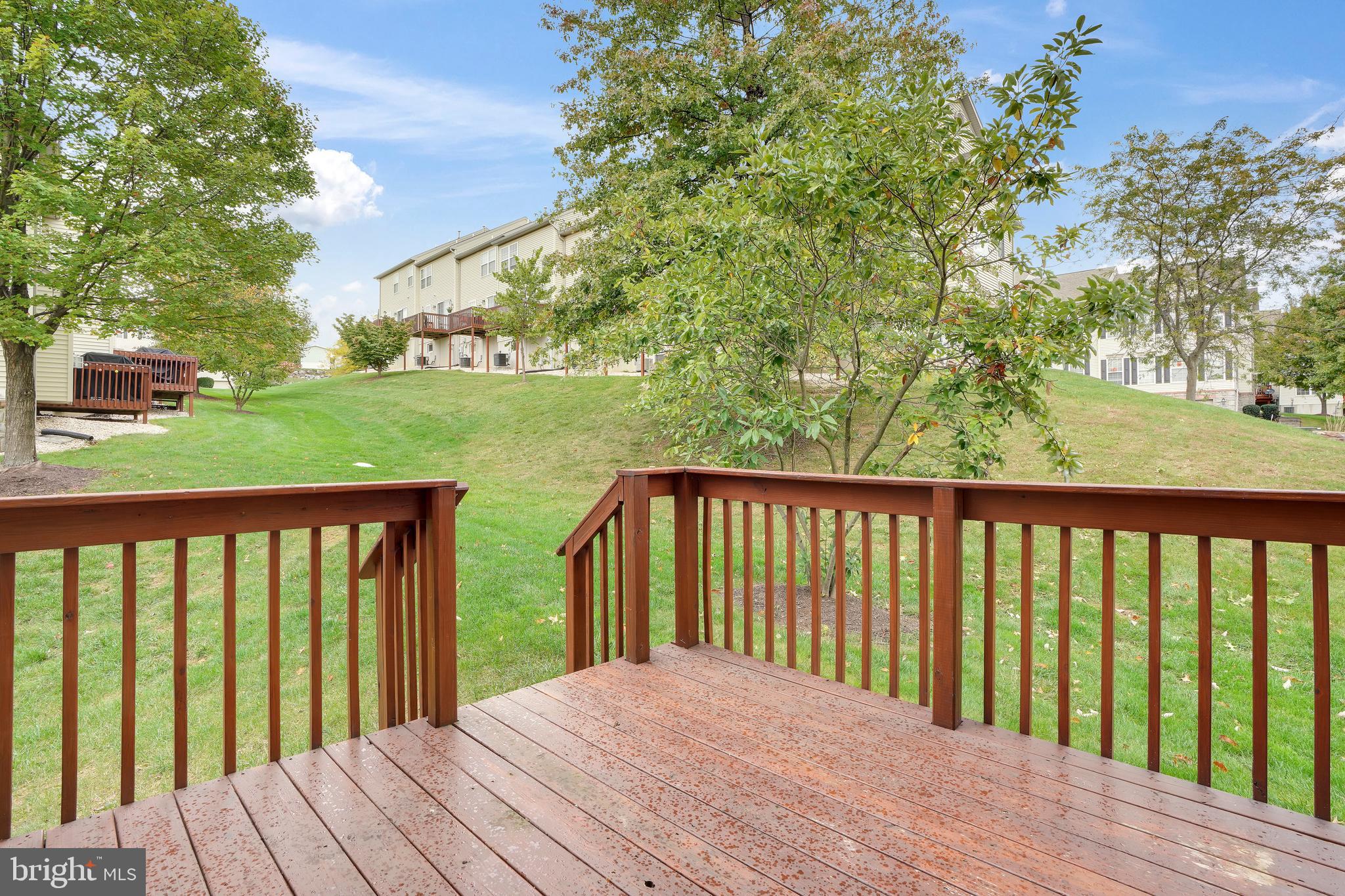 HUNT CLUB - Residential