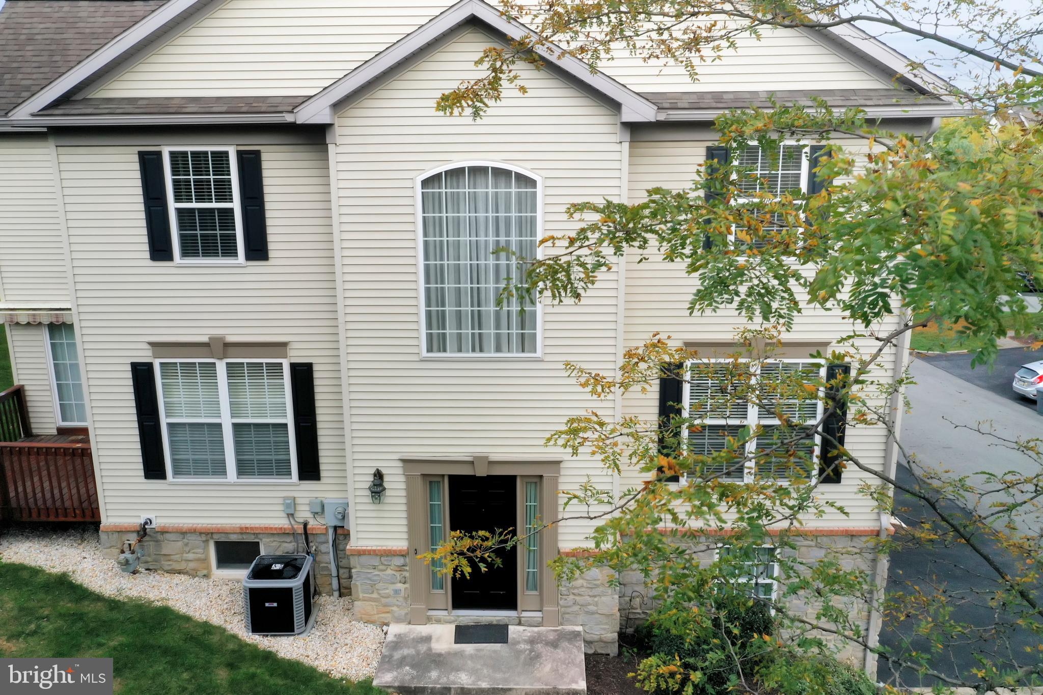 HUNT CLUB - Residential