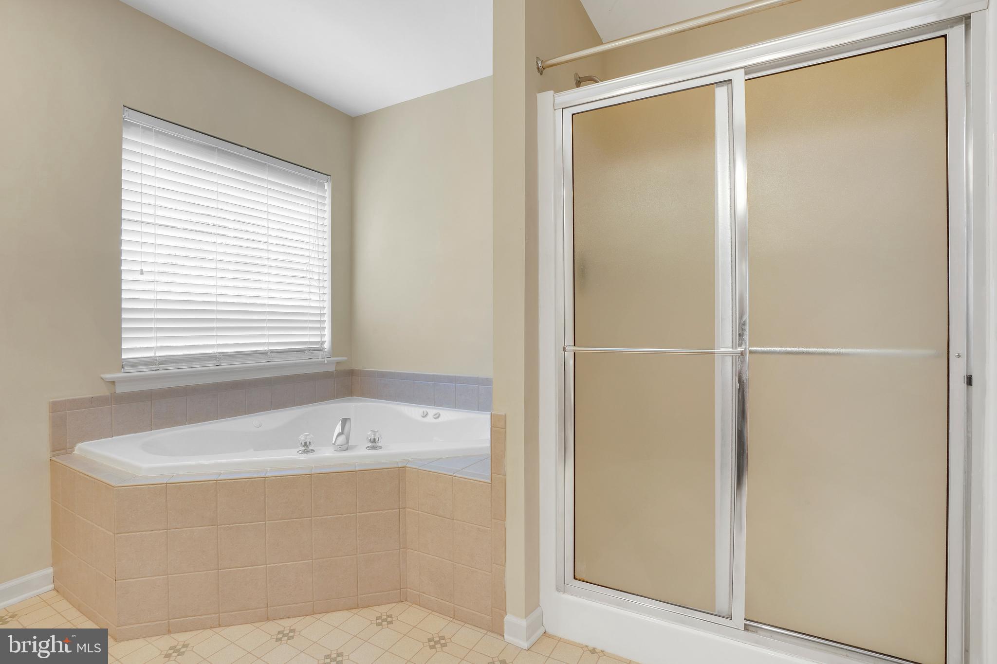 HUNT CLUB - Residential