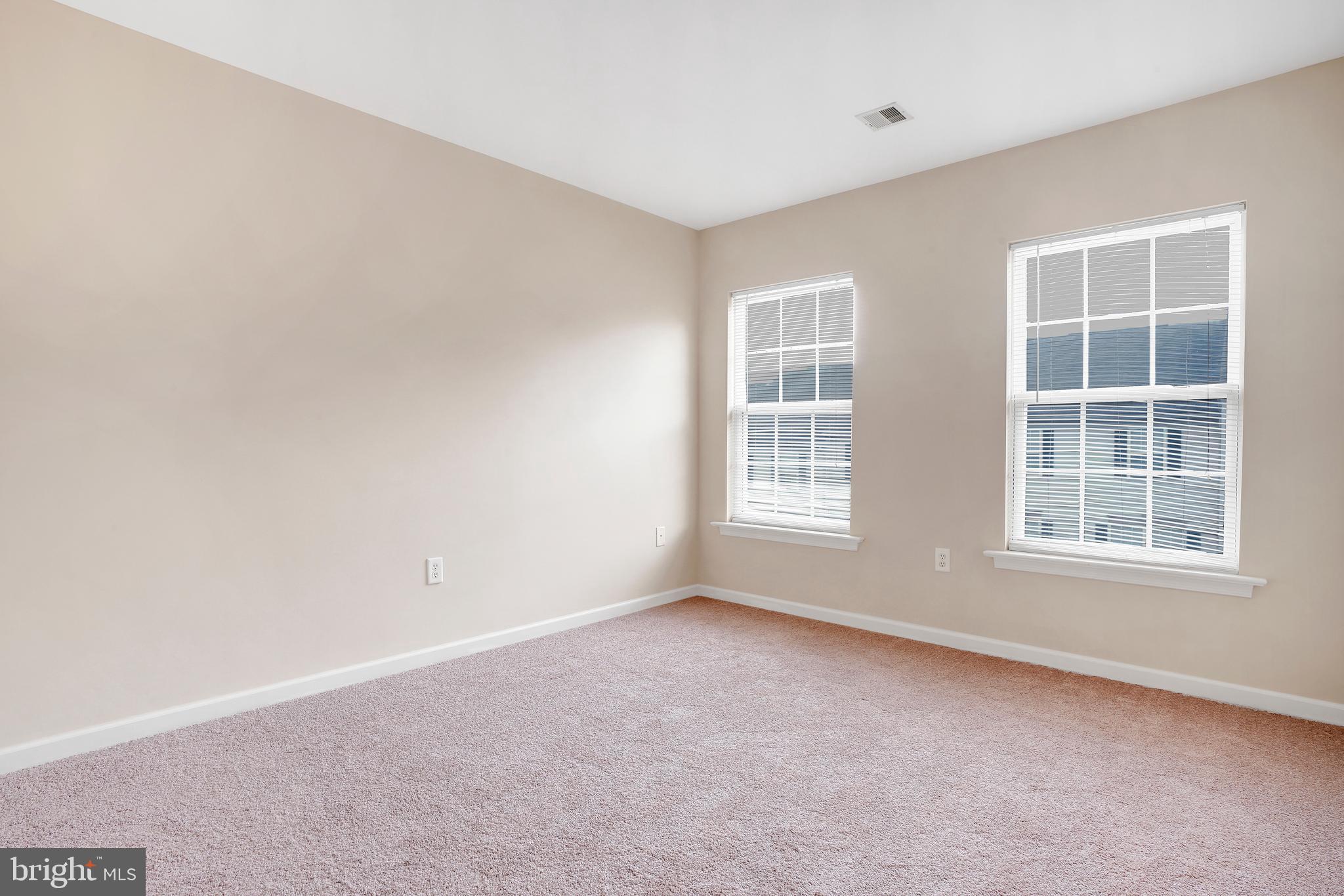 HUNT CLUB - Residential