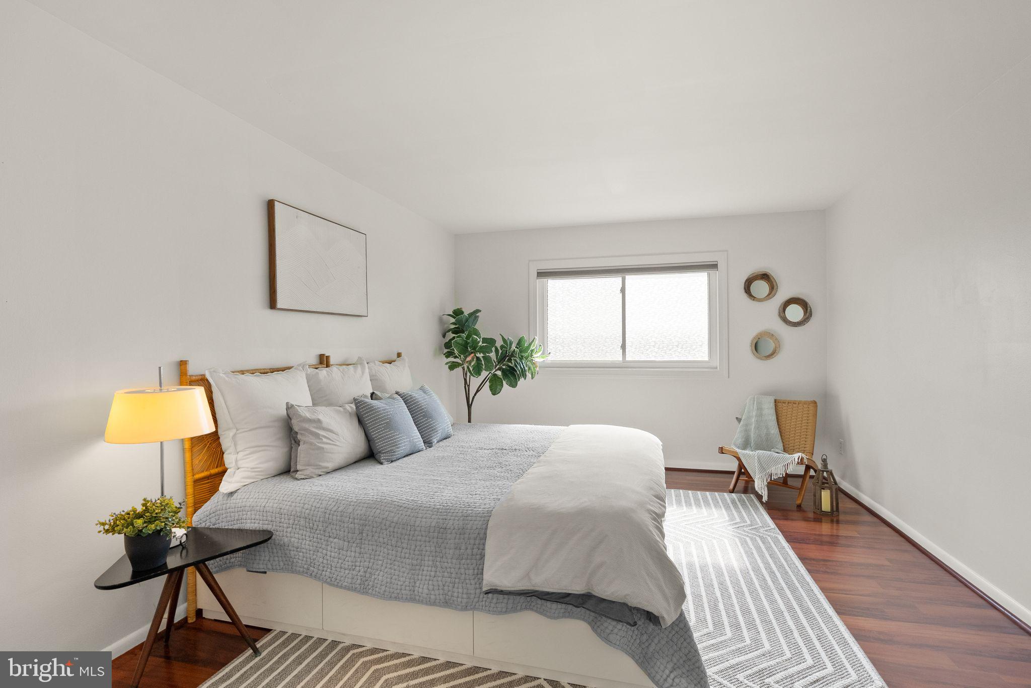 SEMINARY WALK - Residential