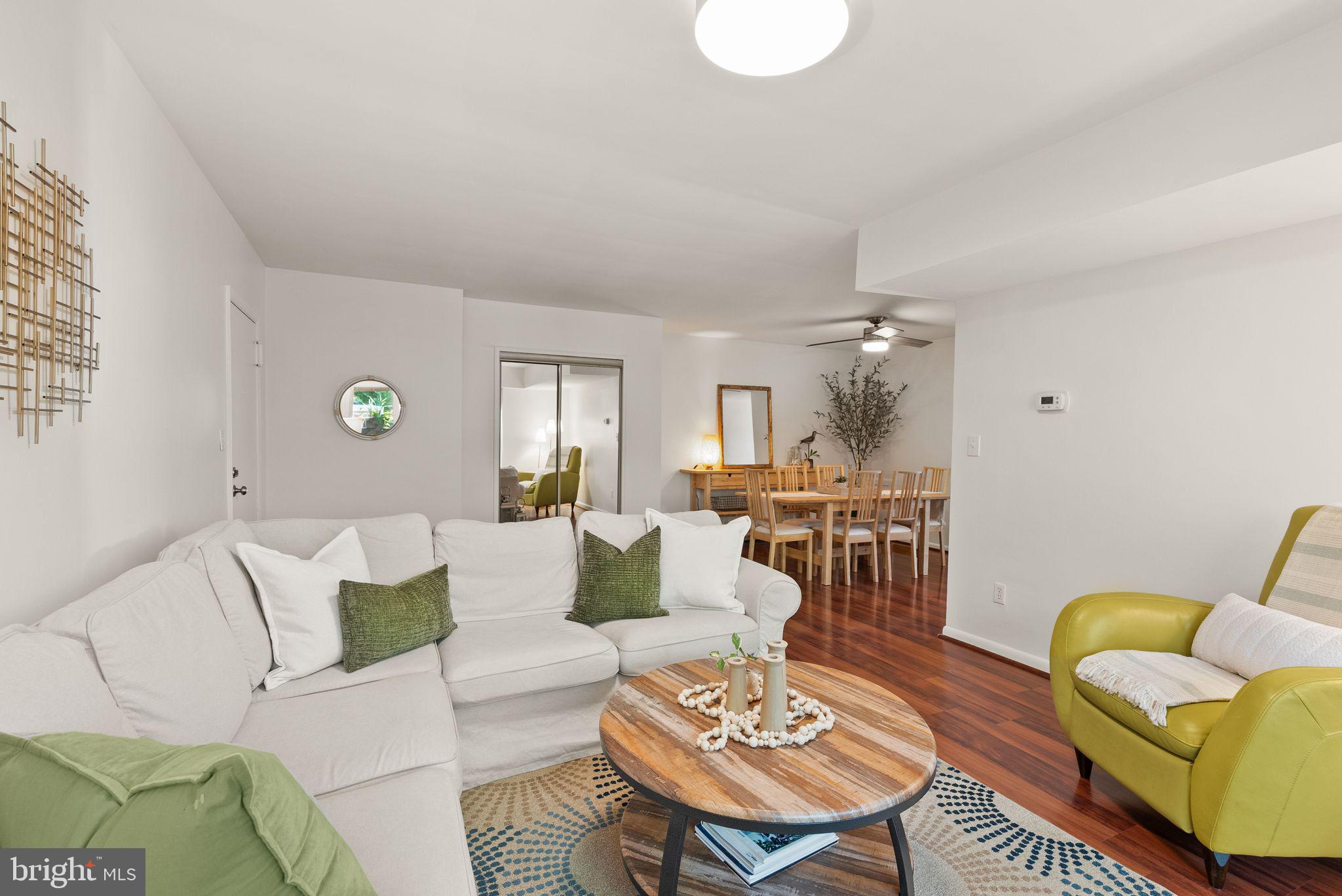 SEMINARY WALK - Residential