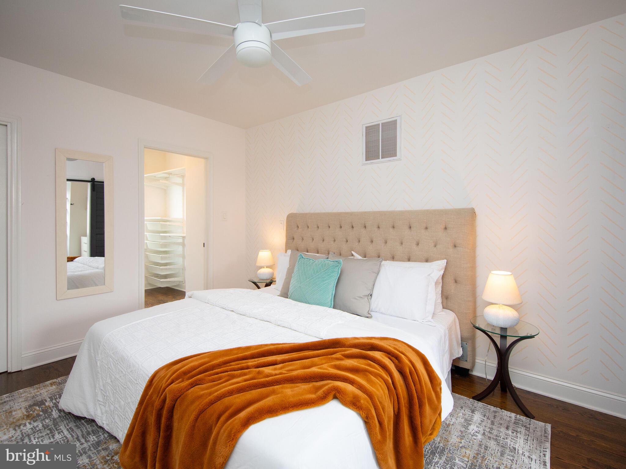 BELLA VISTA - Residential