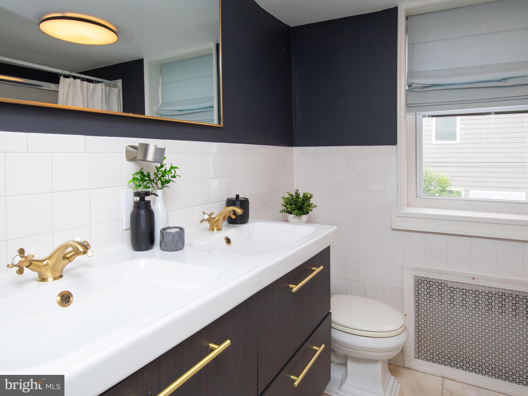 BELLA VISTA - Residential