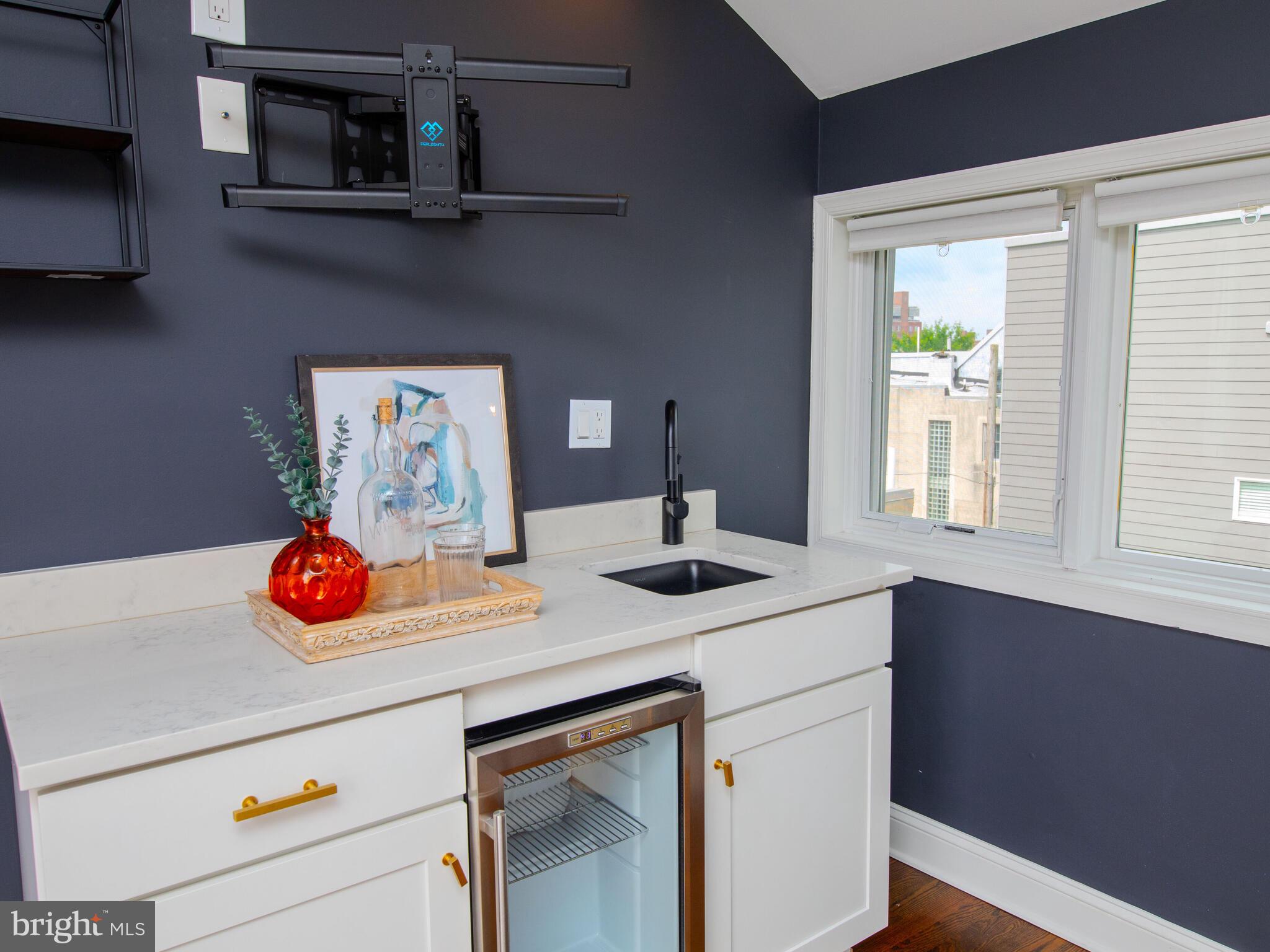 BELLA VISTA - Residential