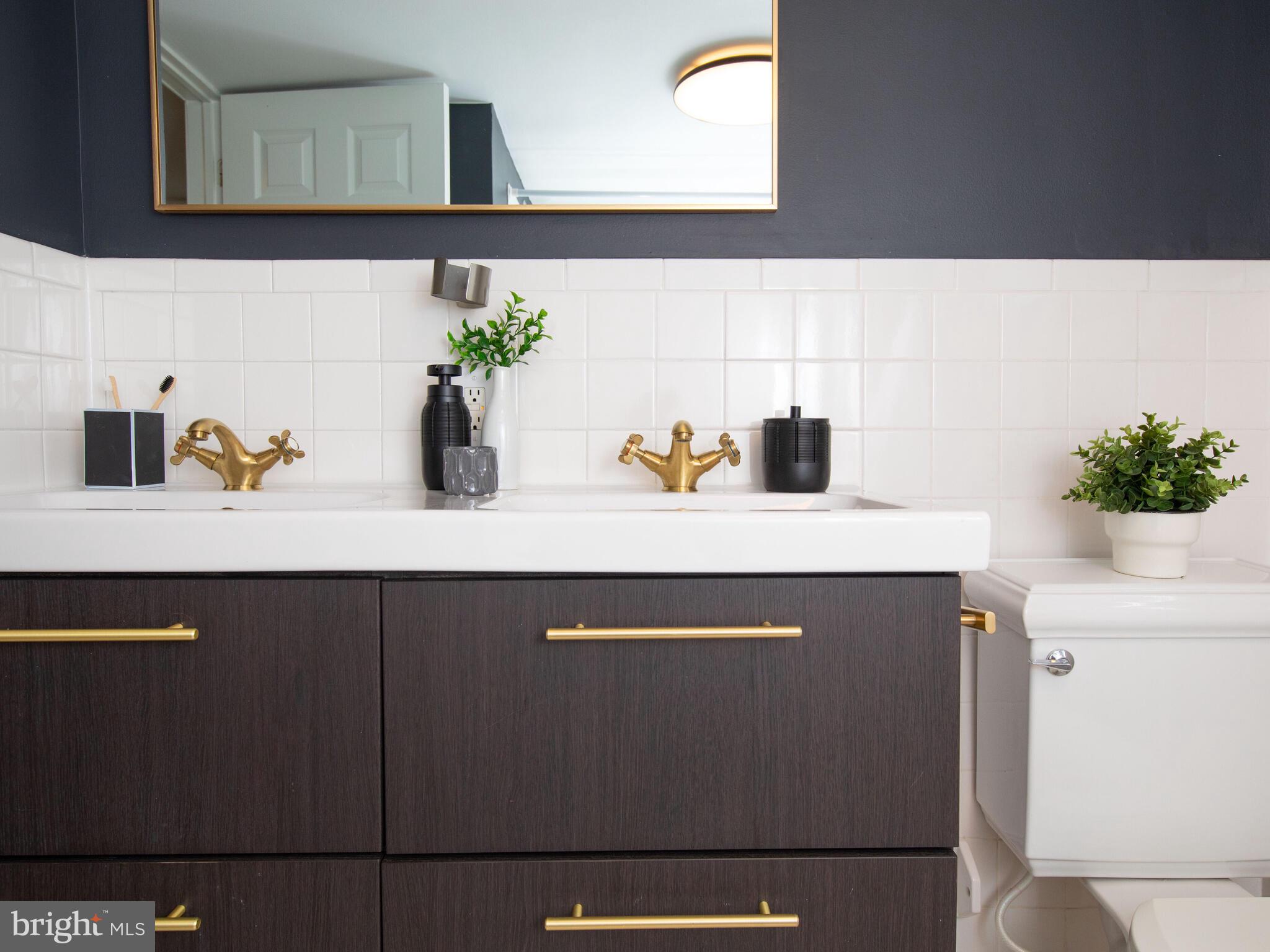 BELLA VISTA - Residential