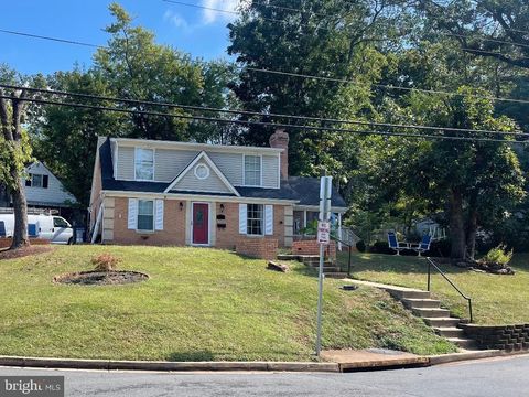 230 CABBEL DRIVE MANASSAS PARK VA 20111