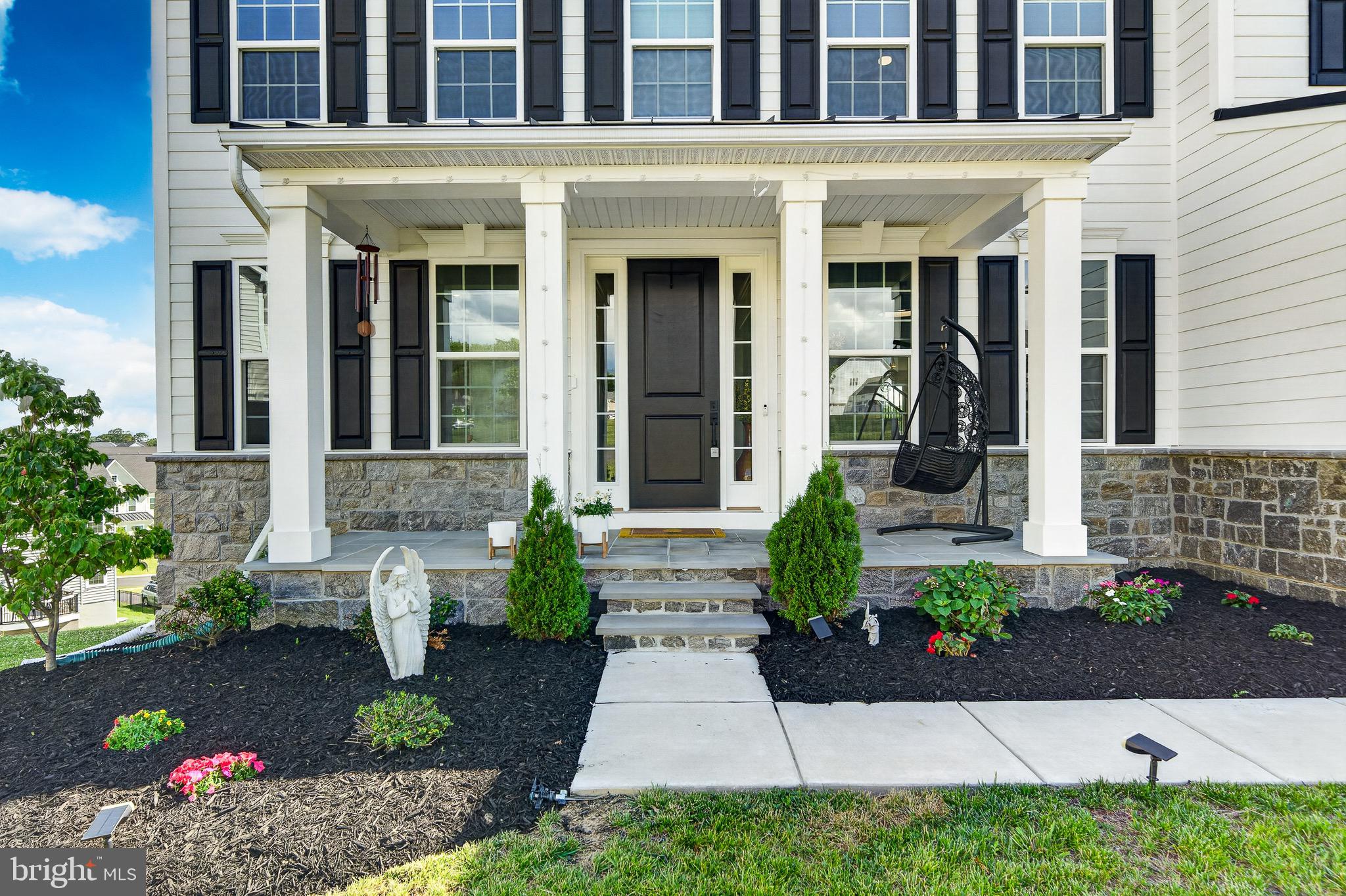 207 ALEXIS COURT