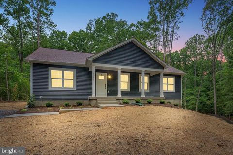 13610 PAIGE RD WOODFORD VA 22580