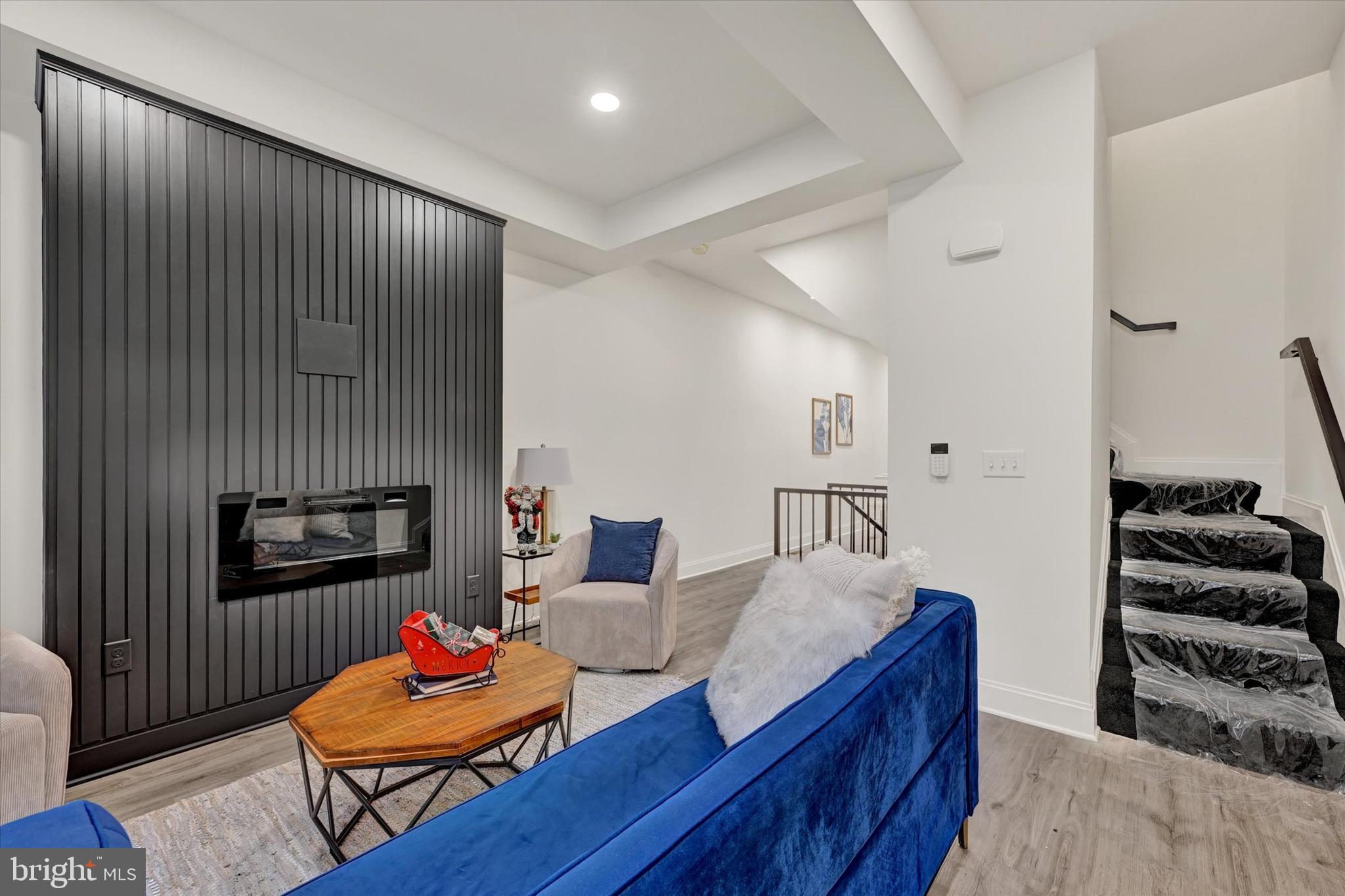 COPPIN HEIGHTS - Residential