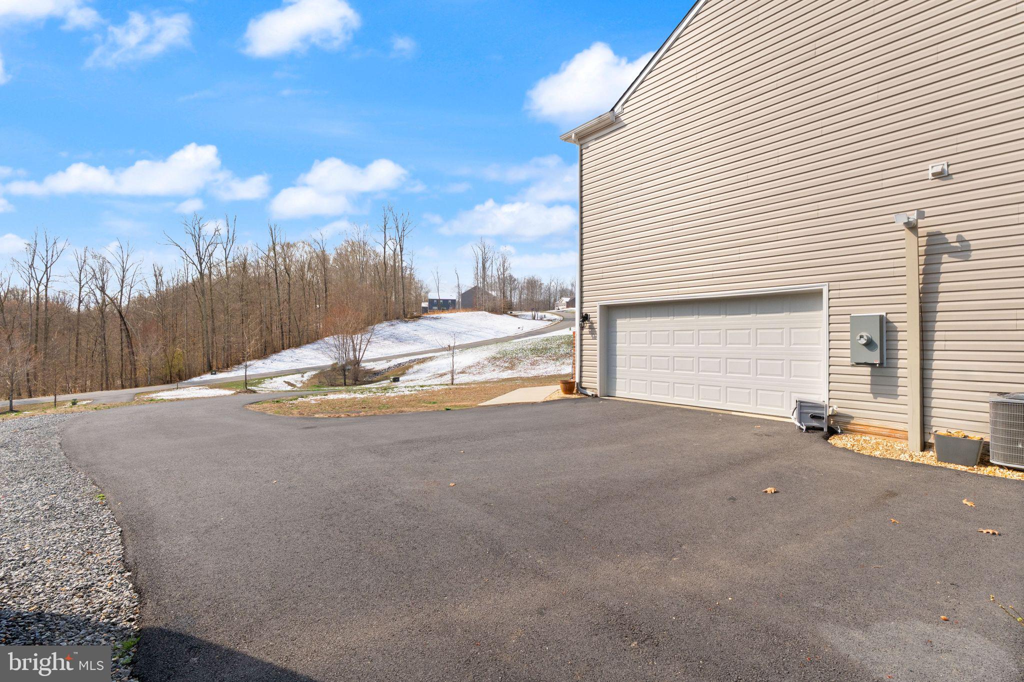 WOOD LANDING ESTATES - Residential