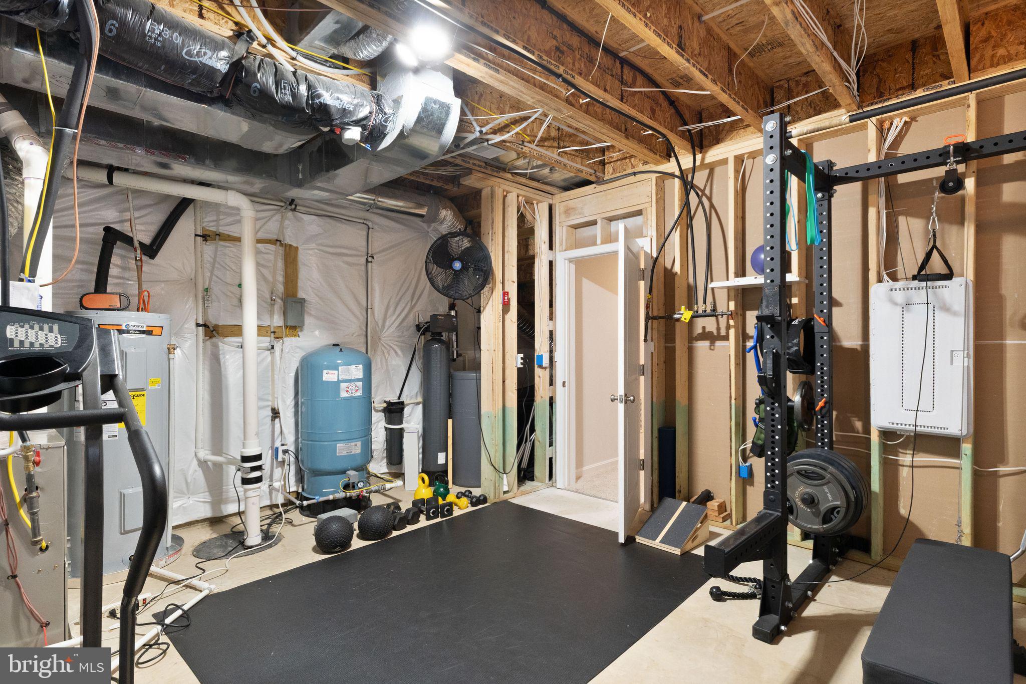 WOOD LANDING ESTATES - Residential