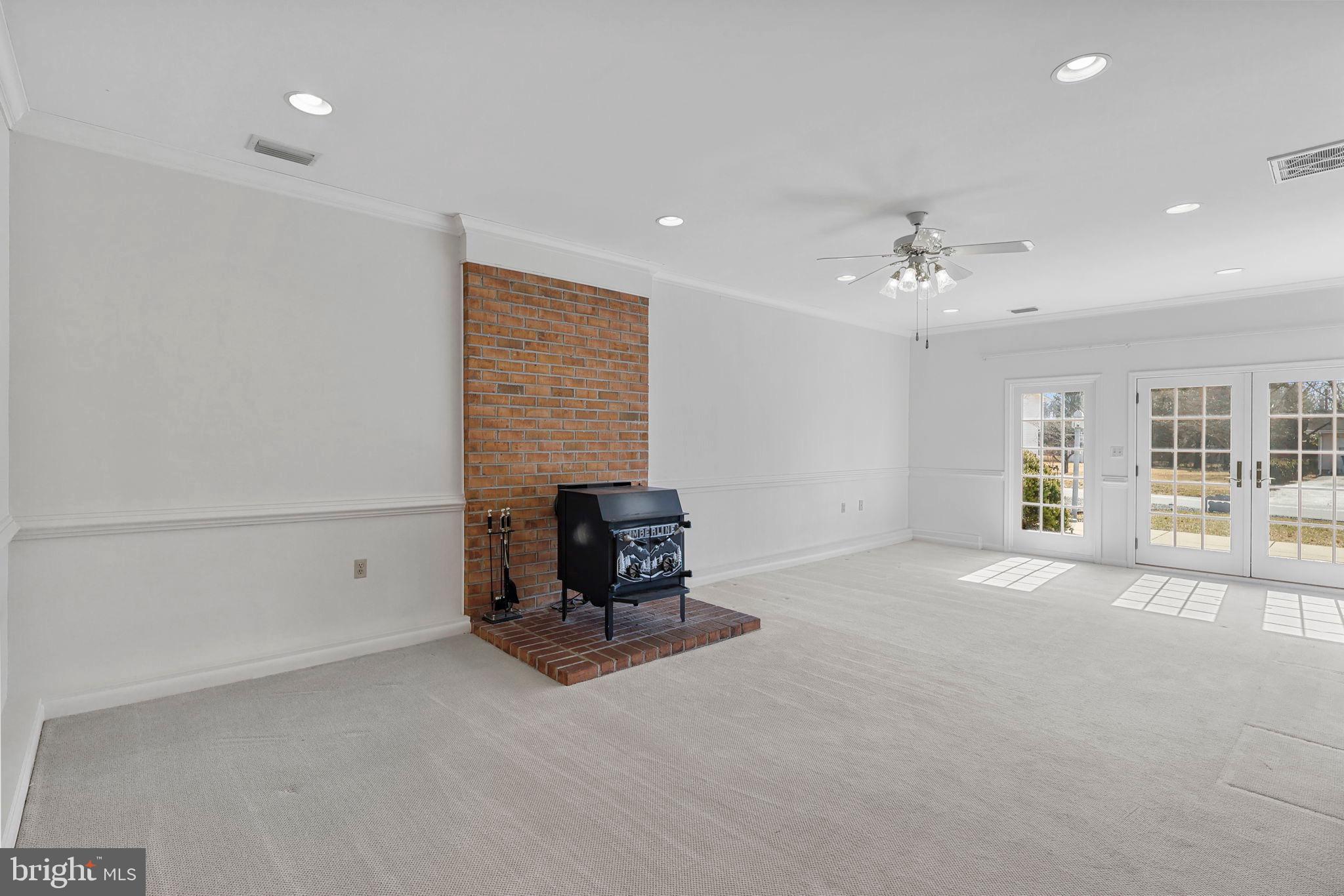 FAIRVIEW ACRES - Residential